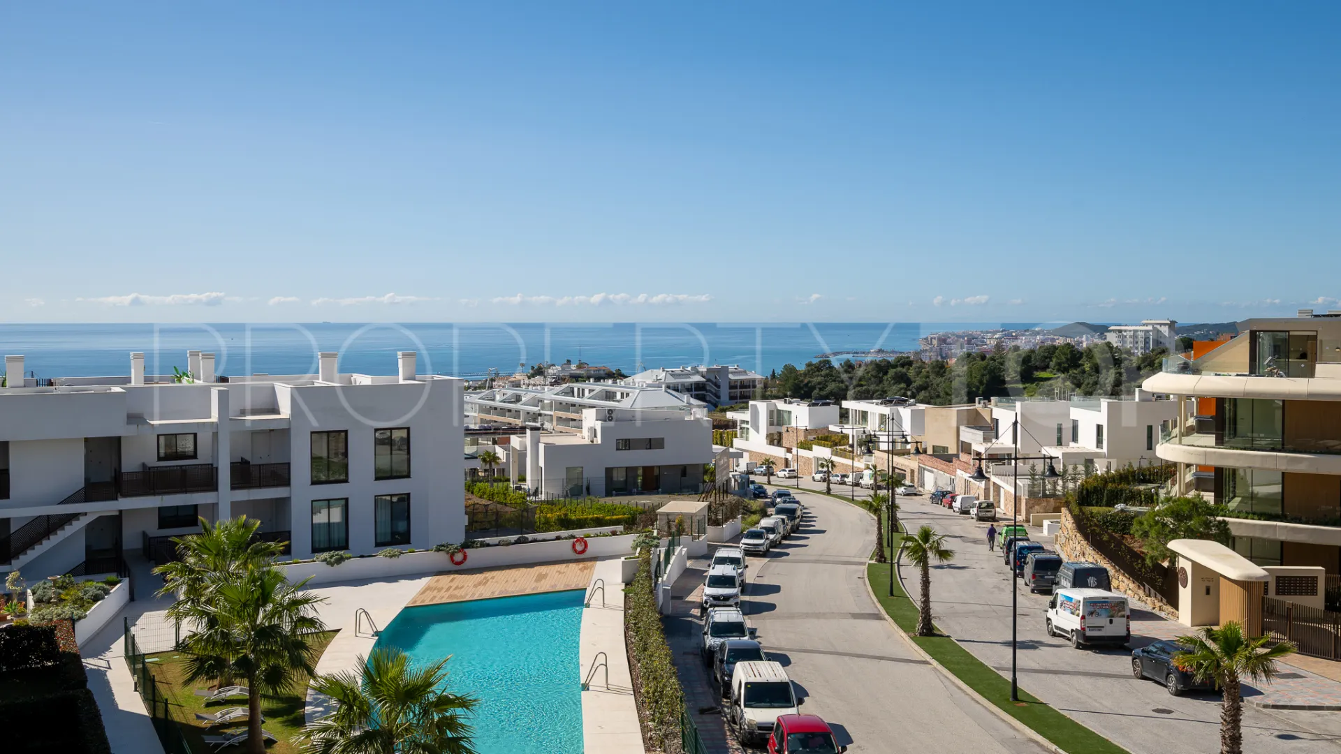 Penthouse for sale in El Higueron with 3 bedrooms