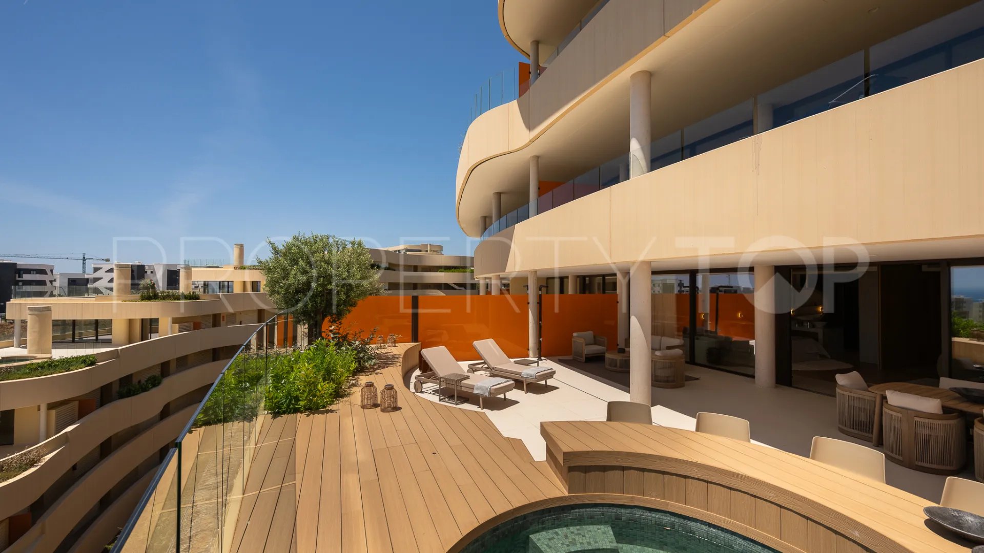 For sale apartment with 2 bedrooms in El Higueron