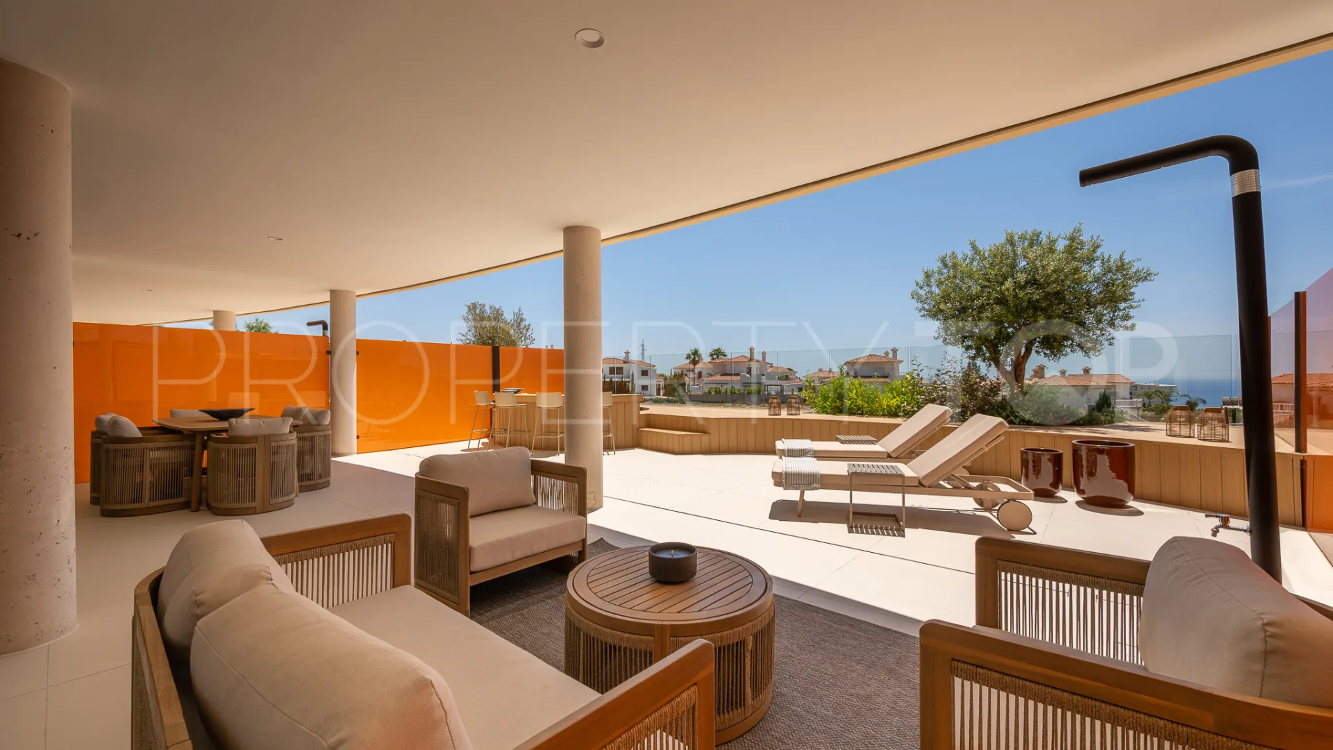For sale apartment with 2 bedrooms in El Higueron