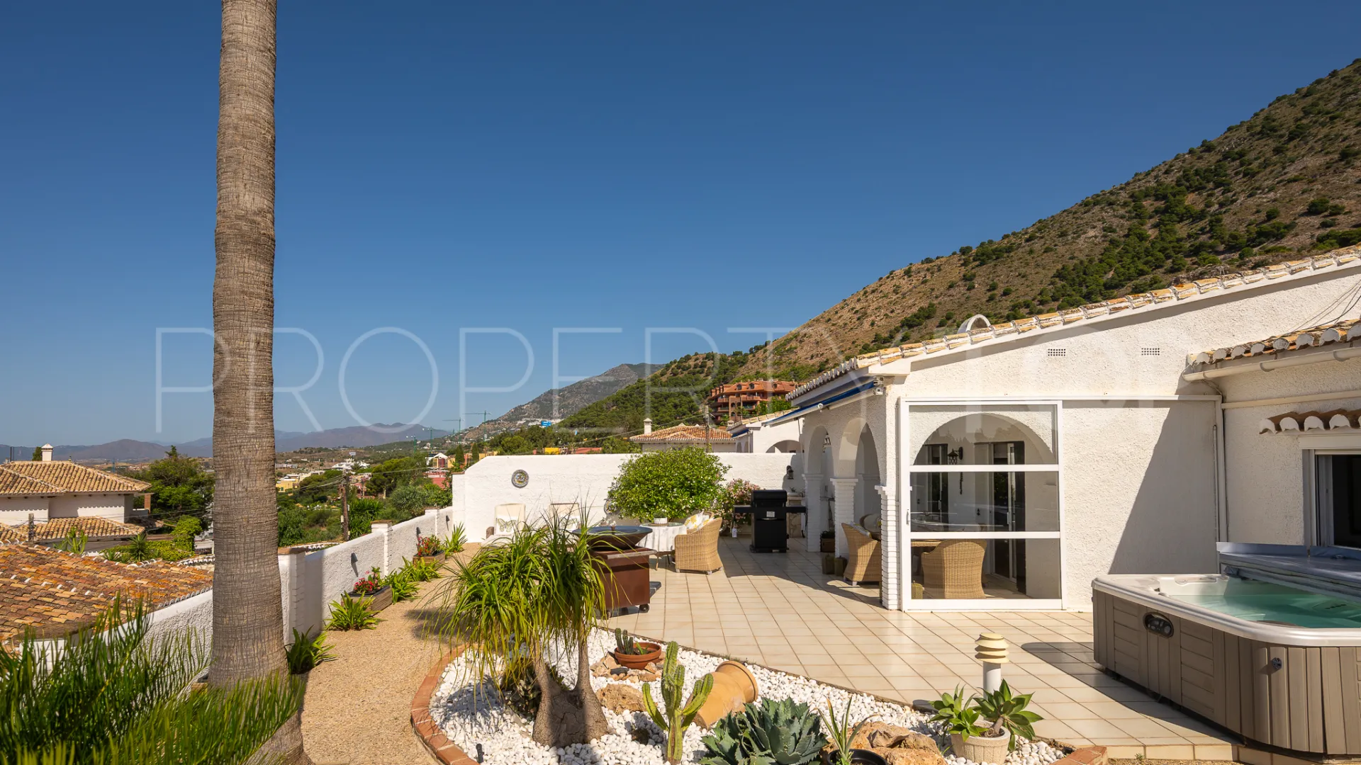 For sale 3 bedrooms semi detached house in La Capellania