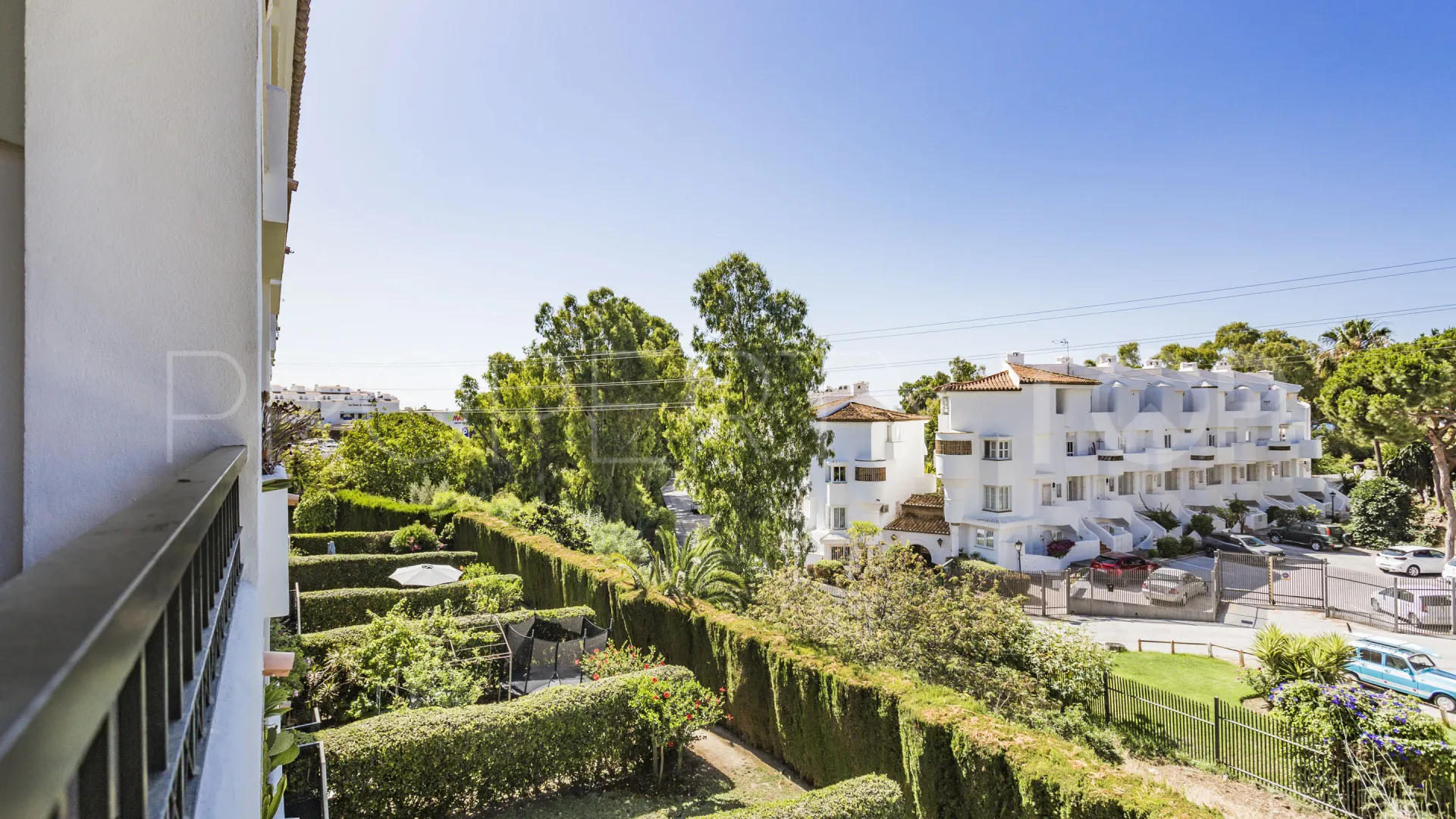 2 bedrooms Calahonda apartment for sale