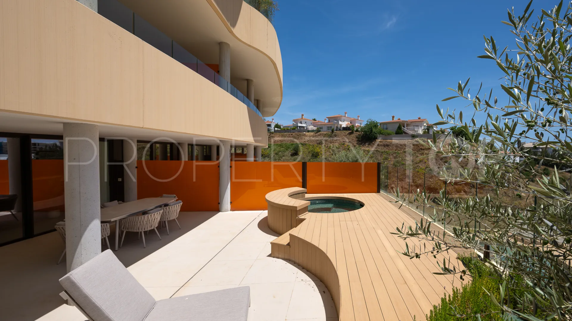 2 bedrooms ground floor apartment for sale in El Higueron