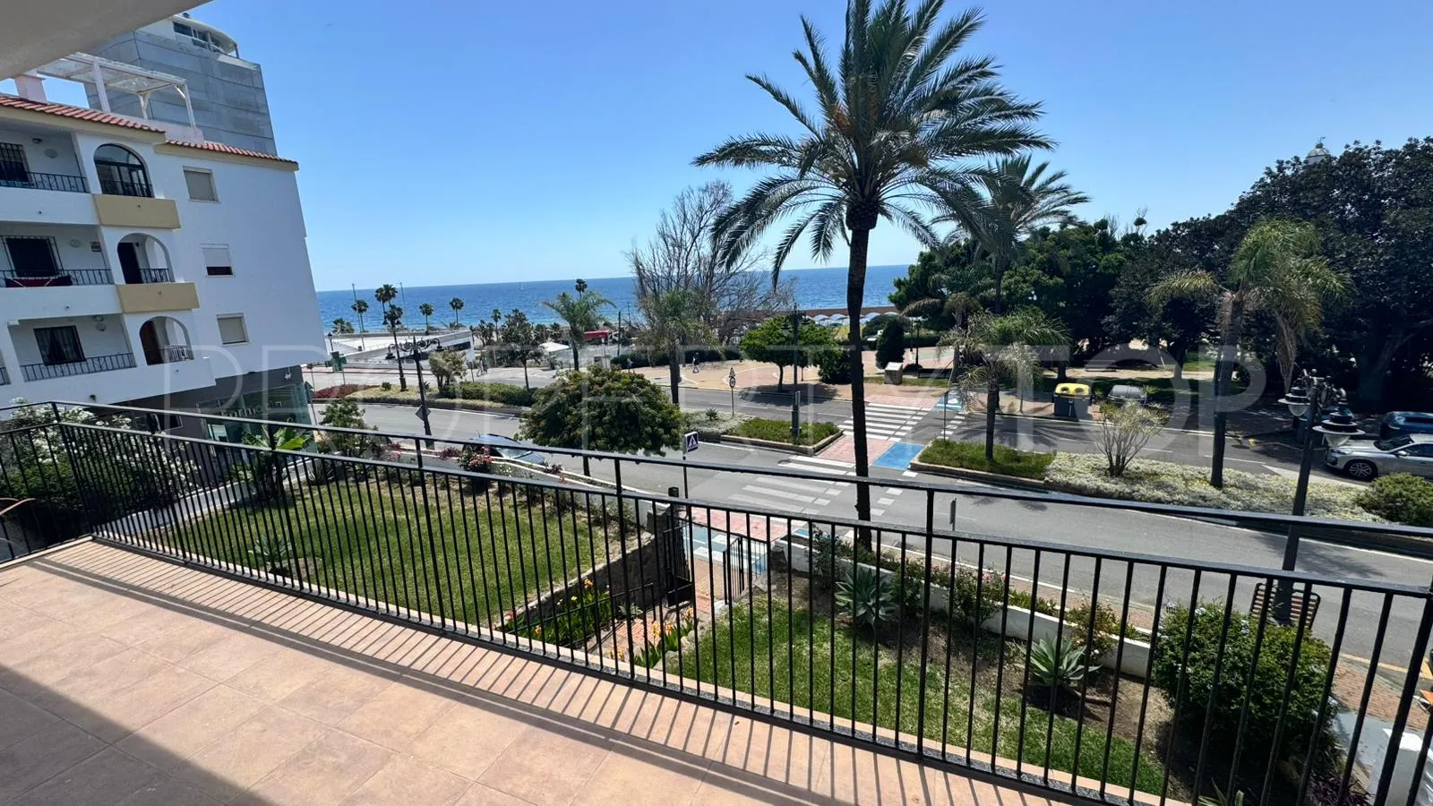 Estepona Puerto, apartamento a la venta