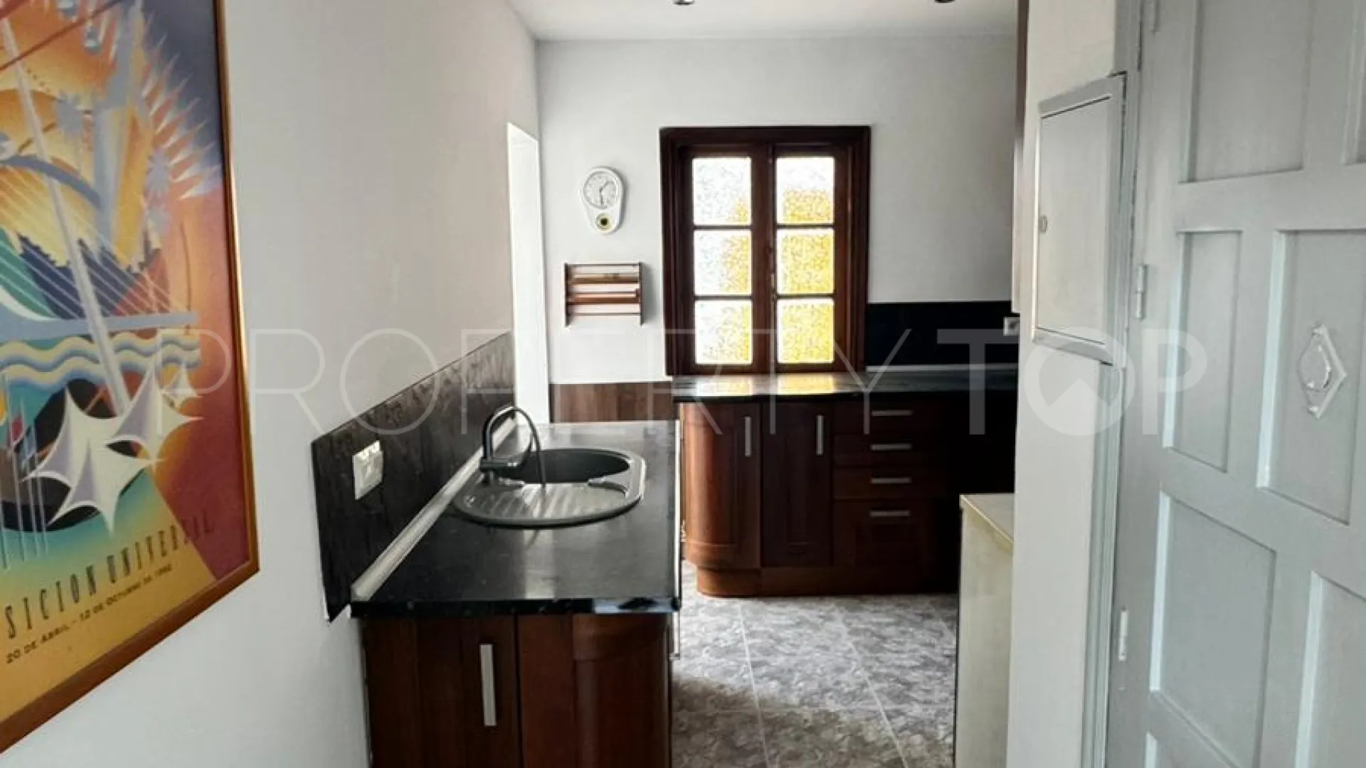 Estepona Puerto, apartamento a la venta