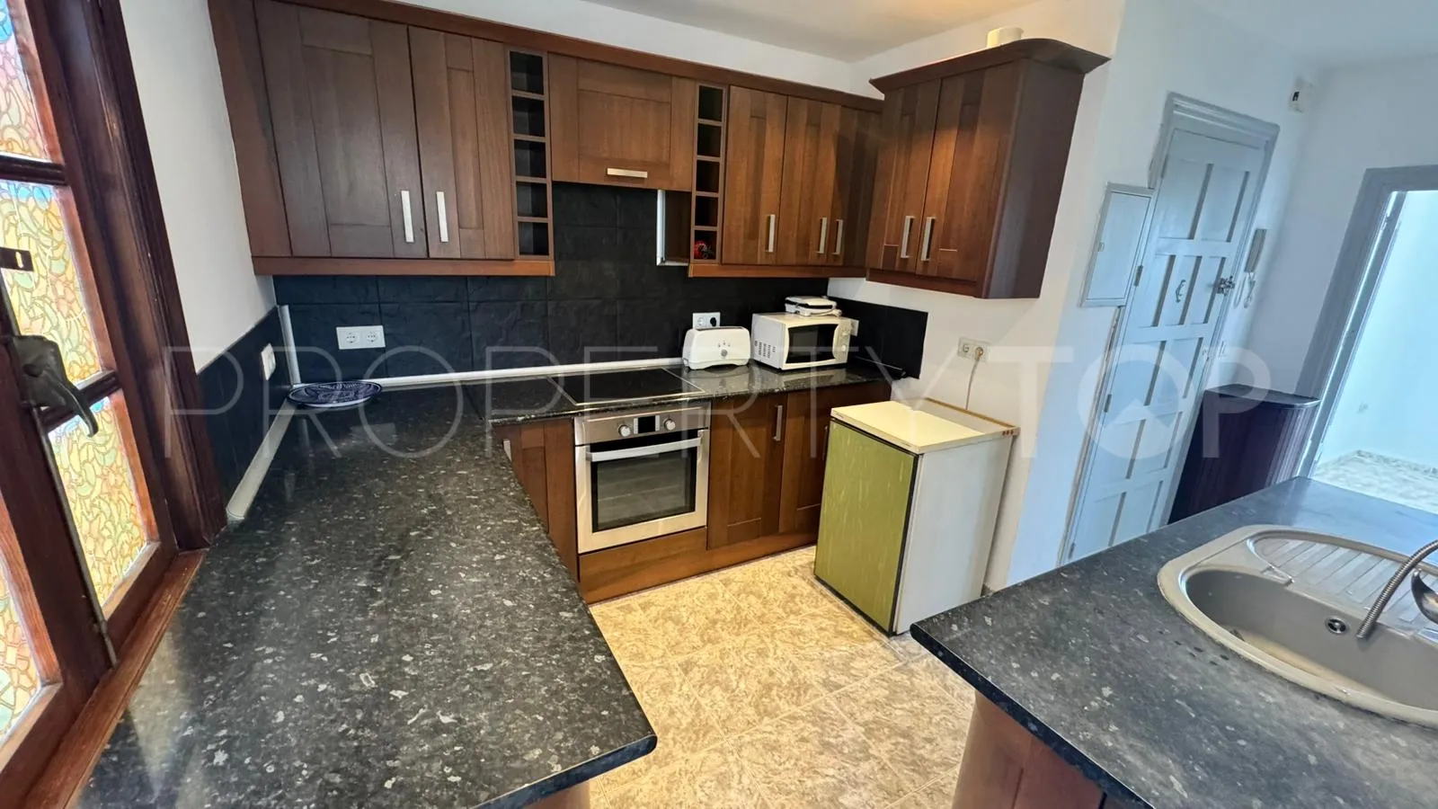 Estepona Puerto, apartamento a la venta