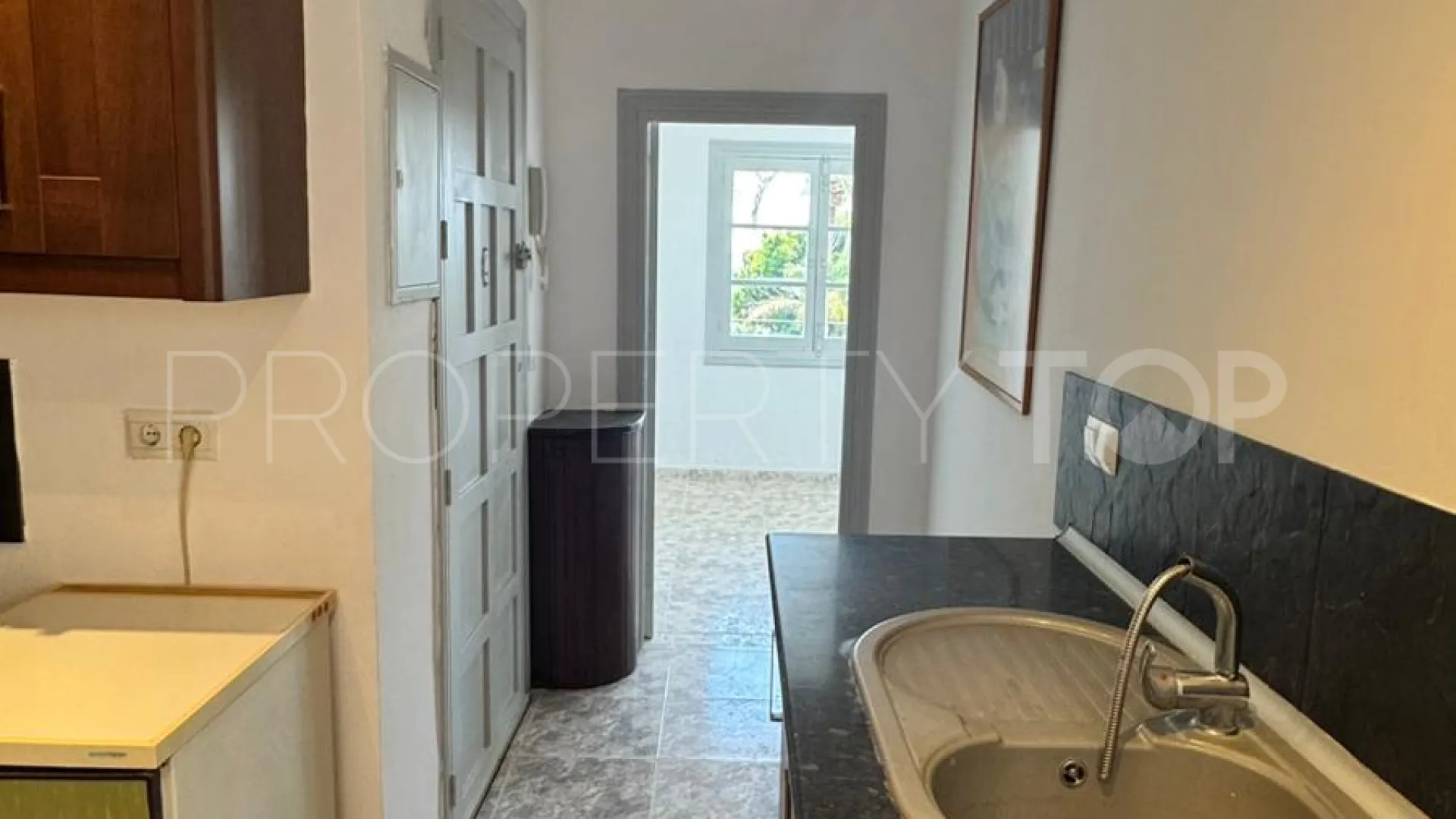 Estepona Puerto, apartamento a la venta