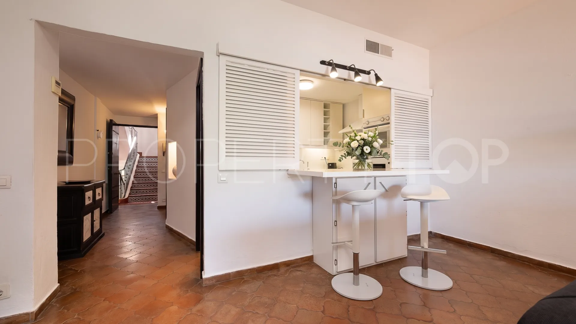 Apartamento con 1 dormitorio en venta en Marbella - Puerto Banus