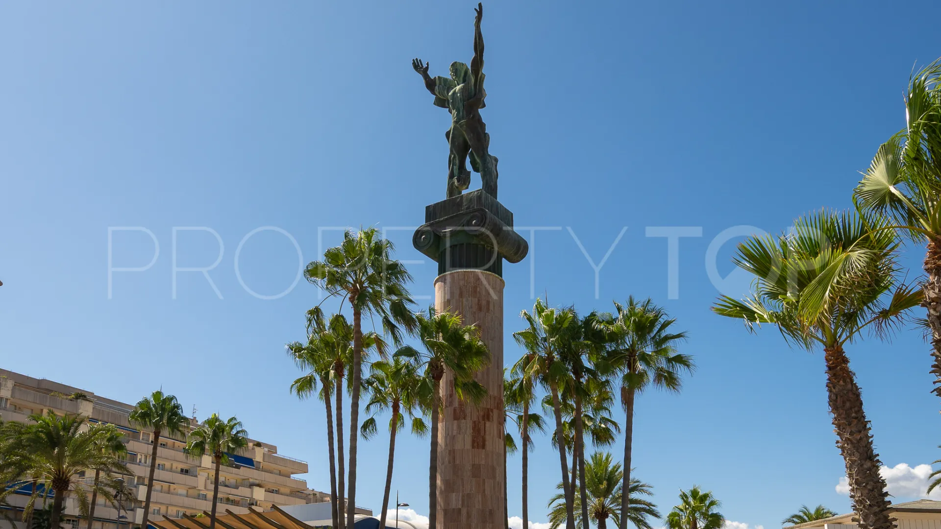 Apartamento con 1 dormitorio en venta en Marbella - Puerto Banus