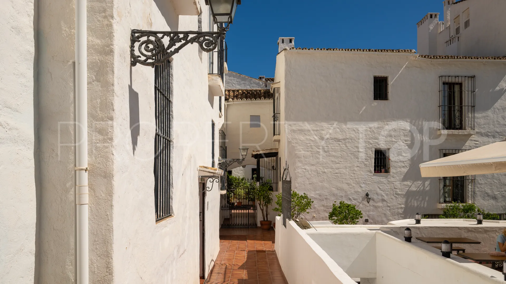 Apartamento con 1 dormitorio en venta en Marbella - Puerto Banus