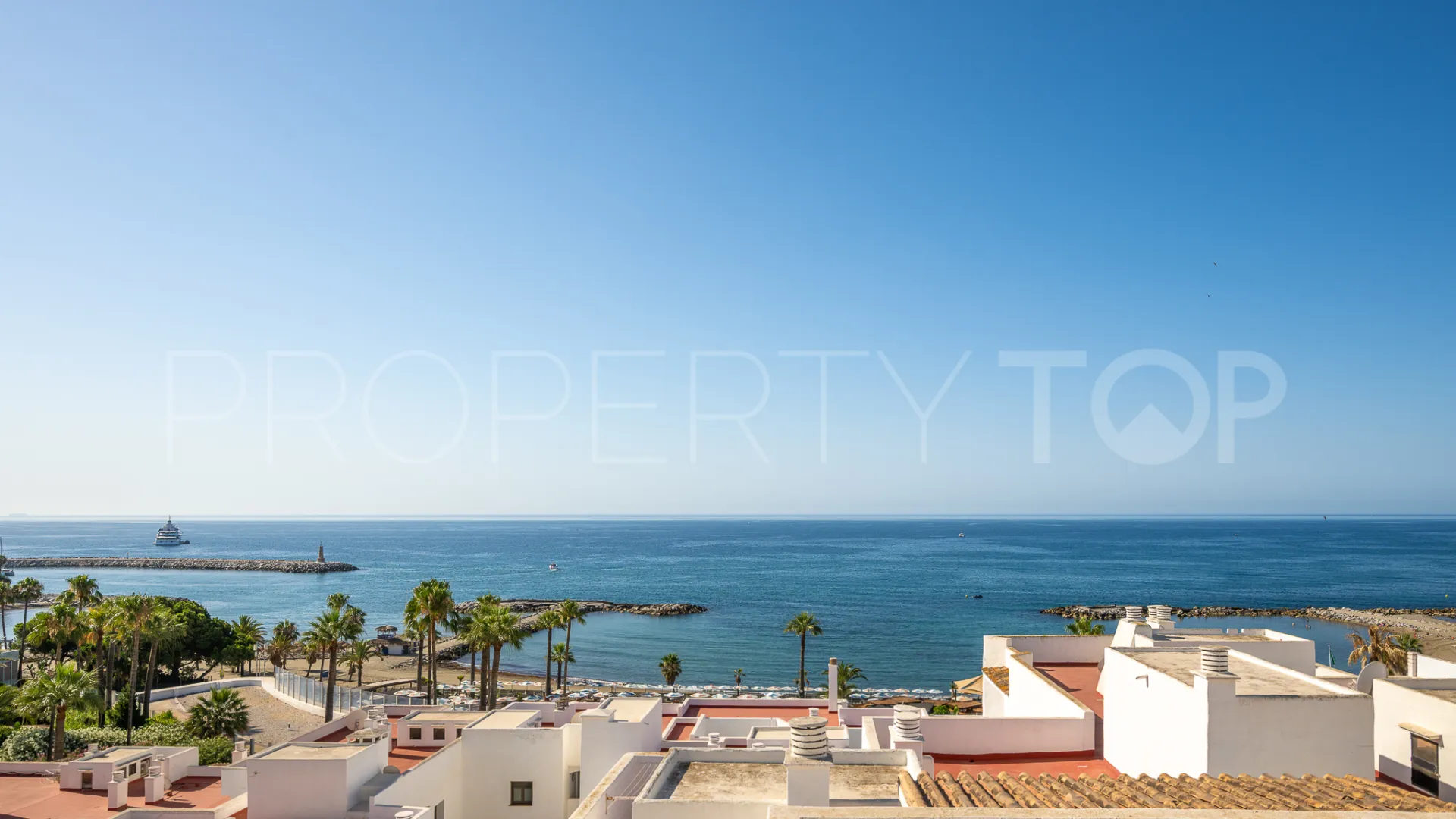 Playas del Duque, apartamento de 2 dormitorios en venta