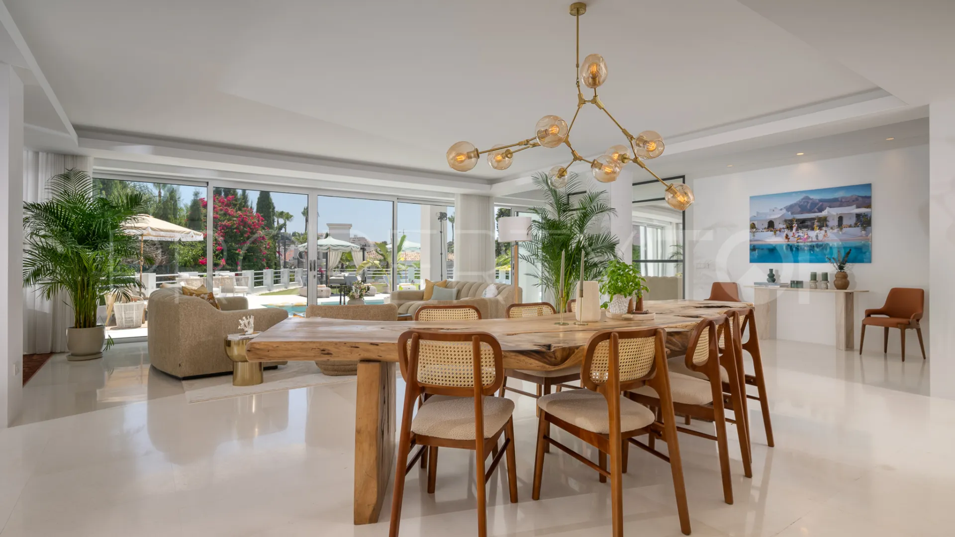 Villa en venta de 7 dormitorios en Parcelas del Golf