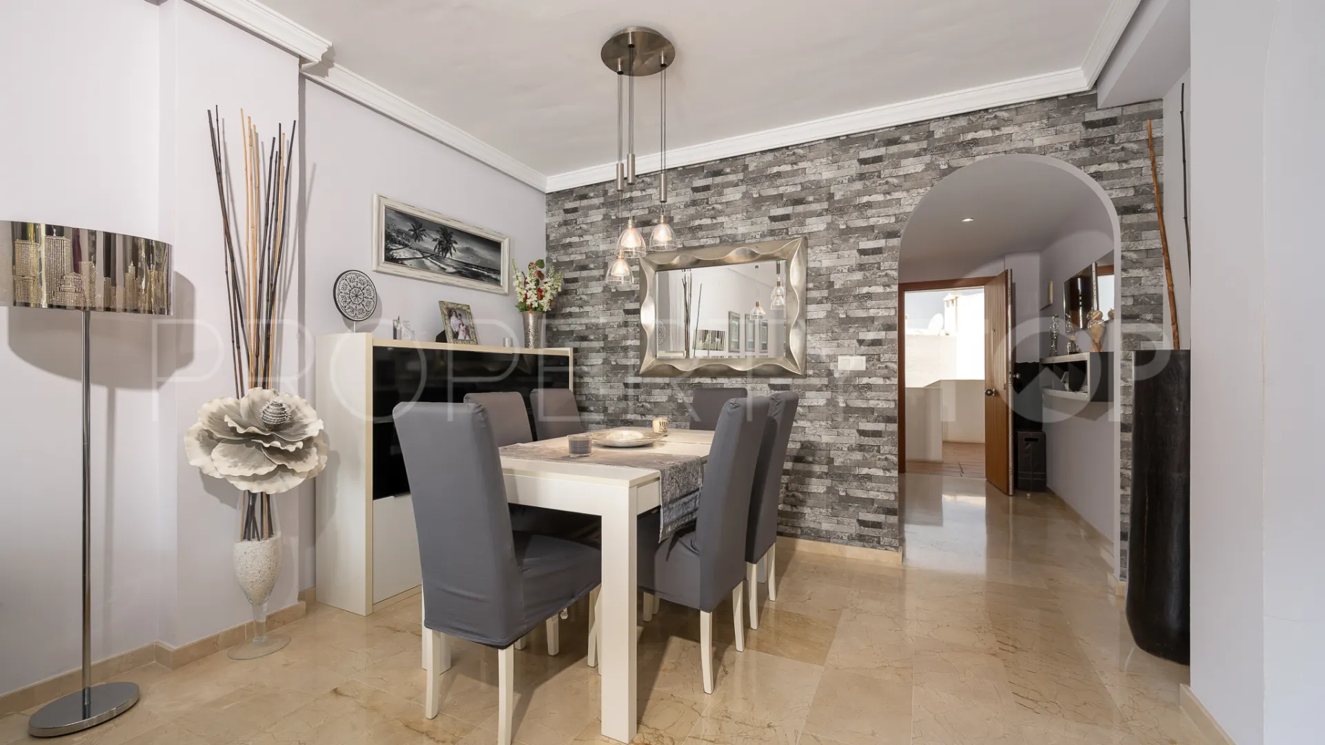 Atico duplex en venta con 2 dormitorios en El Pilar