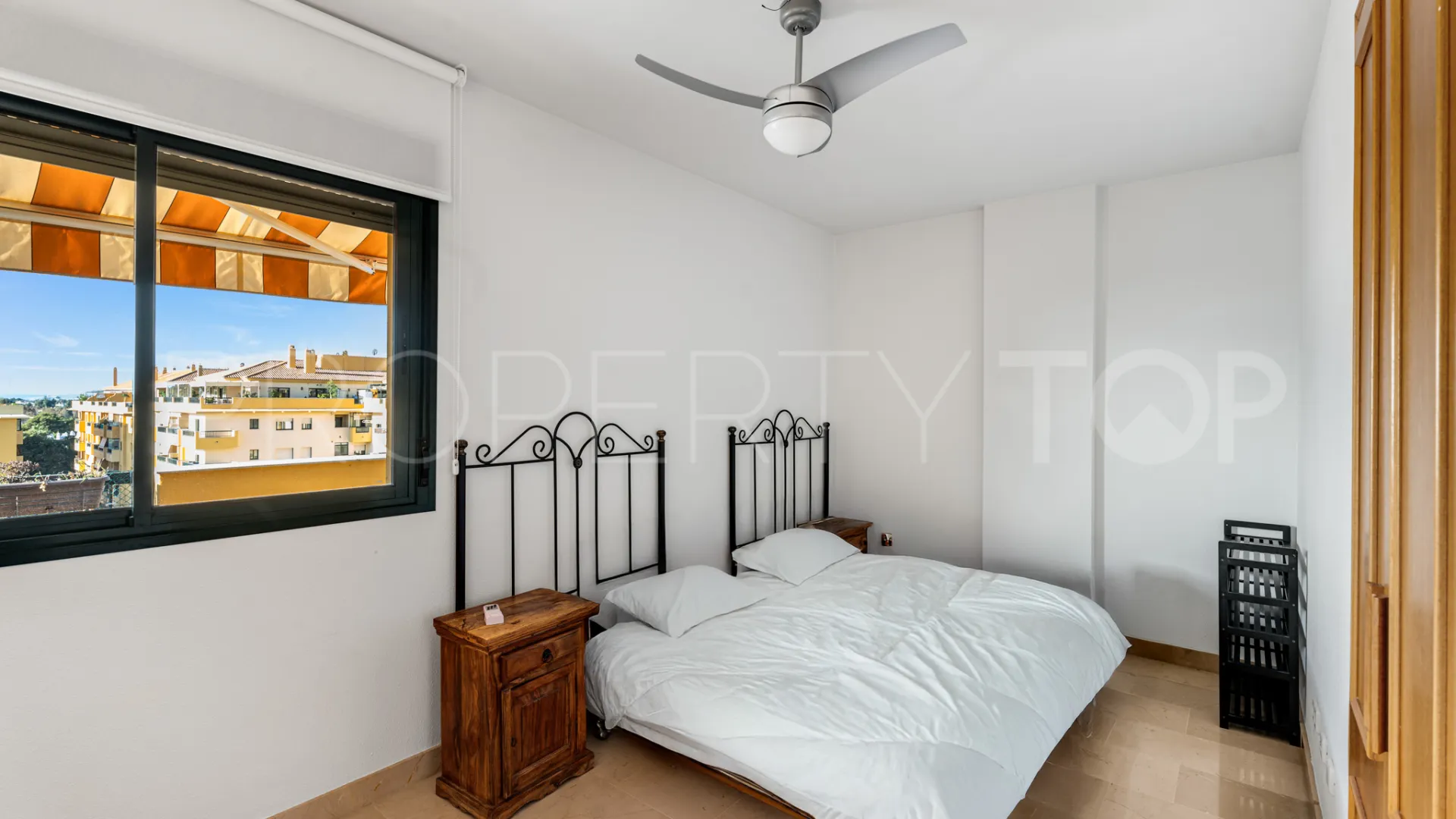 Penthouse in San Pedro de Alcantara for sale