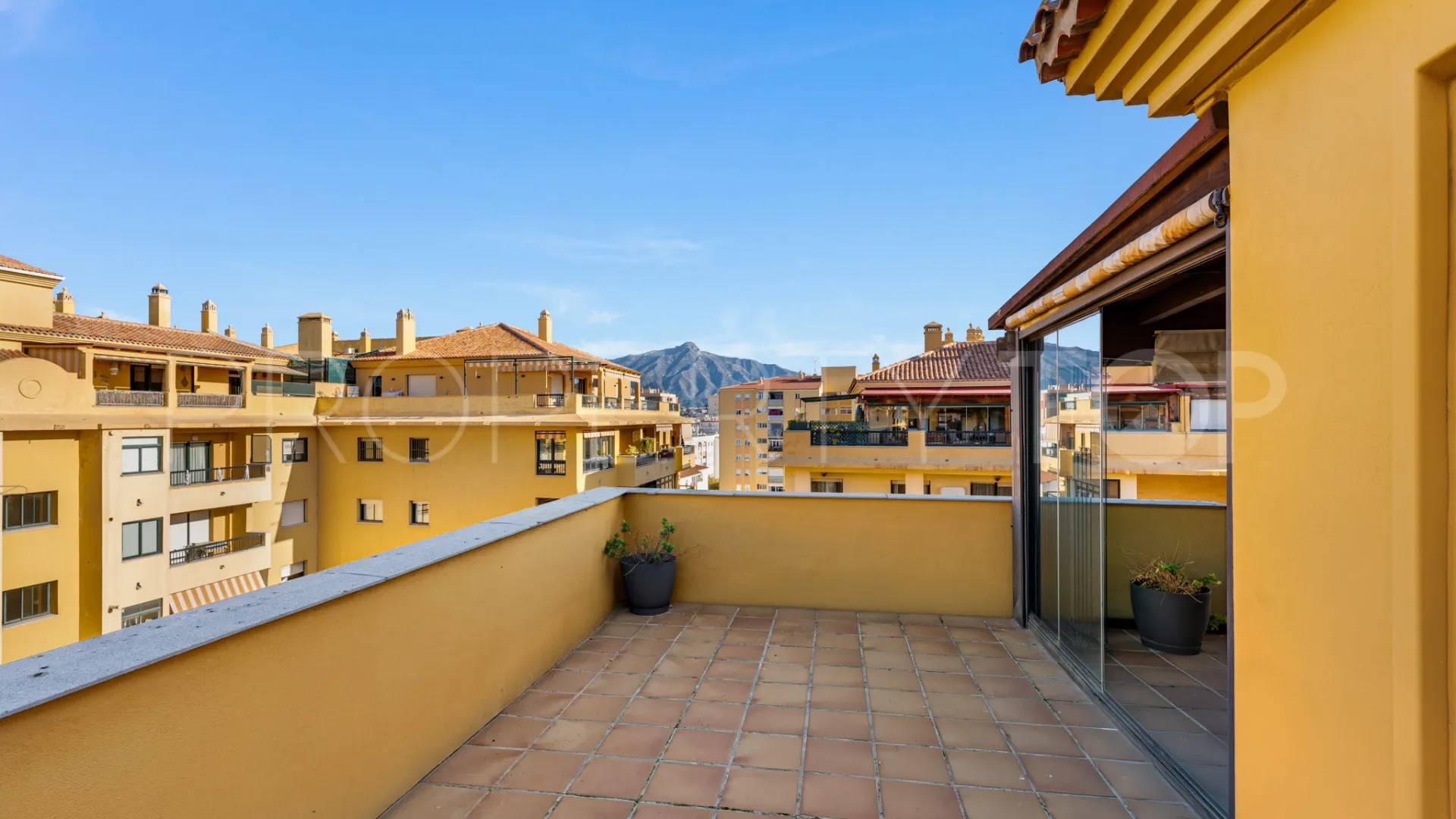 Penthouse in San Pedro de Alcantara for sale