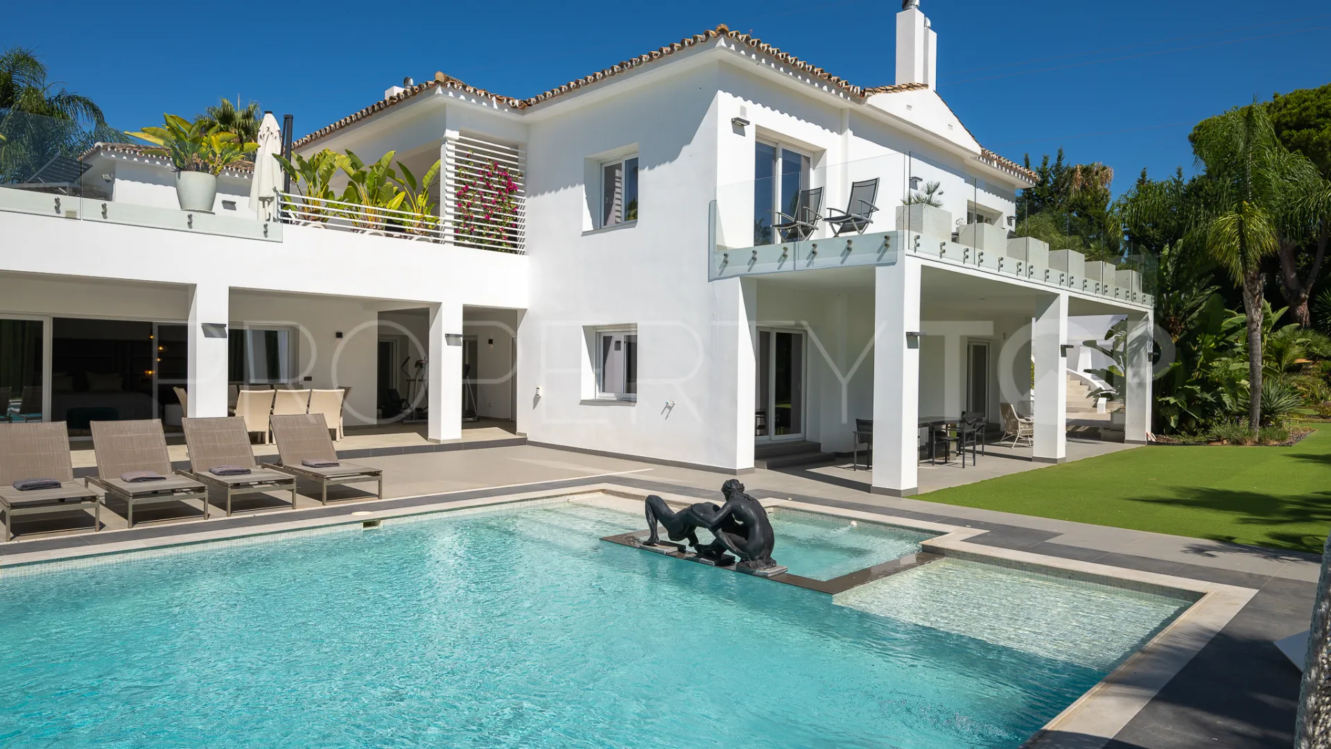 For sale villa in Atalaya