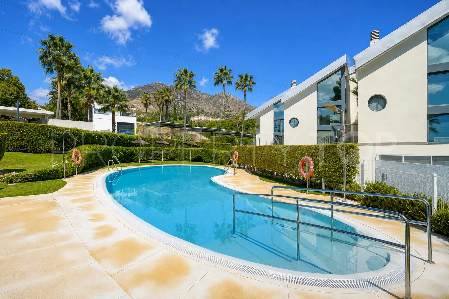 Se vende apartamento en El Higueron