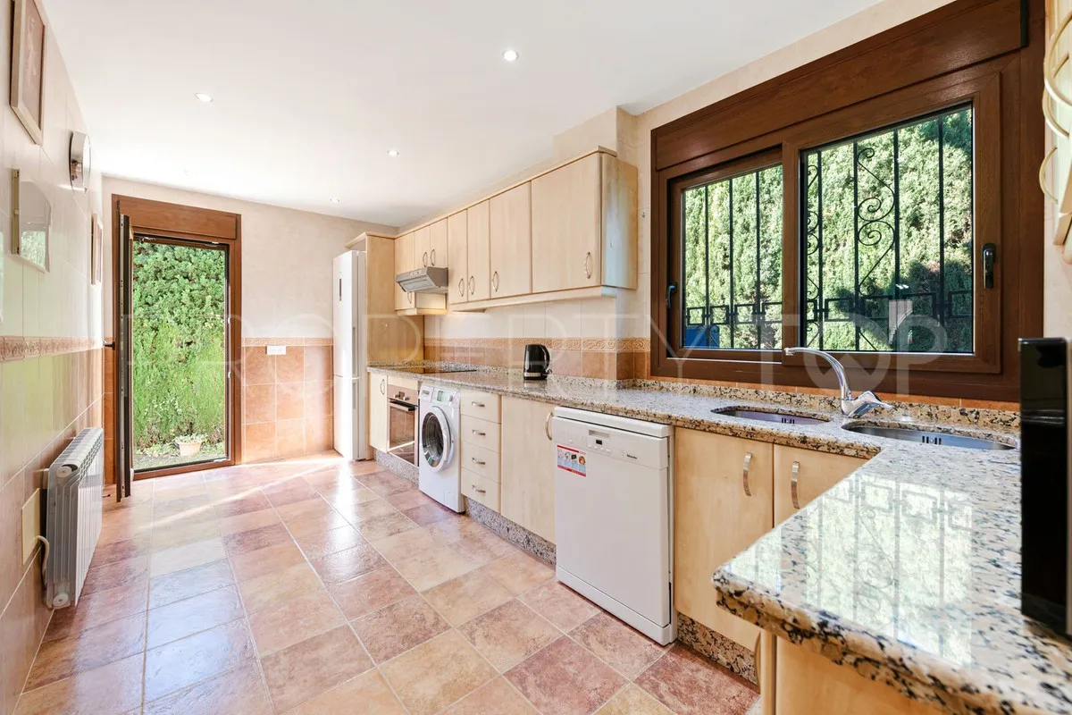 Villa for sale in Atalaya with 5 bedrooms