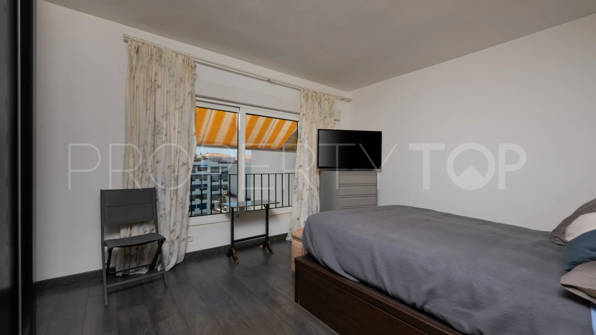 Penthouse for sale in Marbella - Puerto Banus