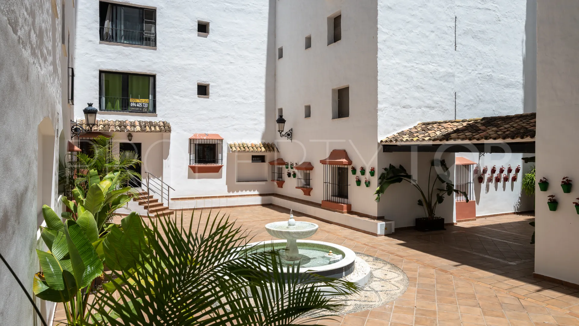 Penthouse for sale in Marbella - Puerto Banus