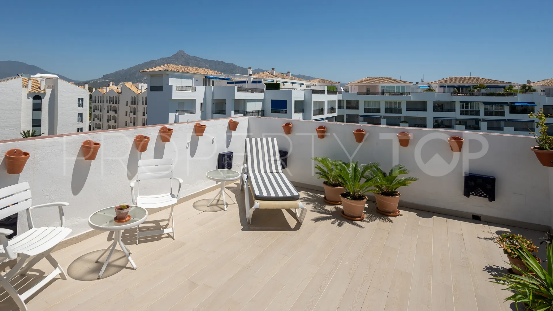 Penthouse for sale in Marbella - Puerto Banus