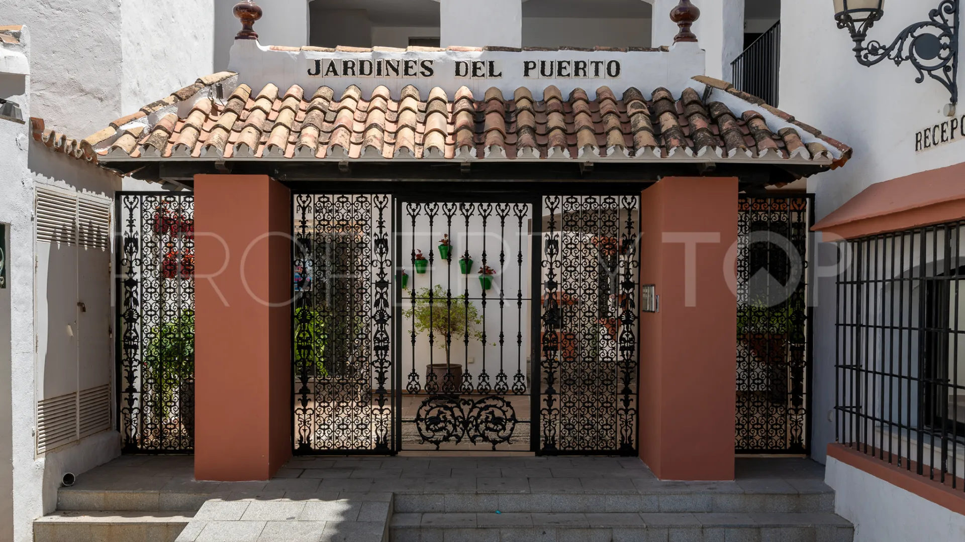 Penthouse for sale in Marbella - Puerto Banus