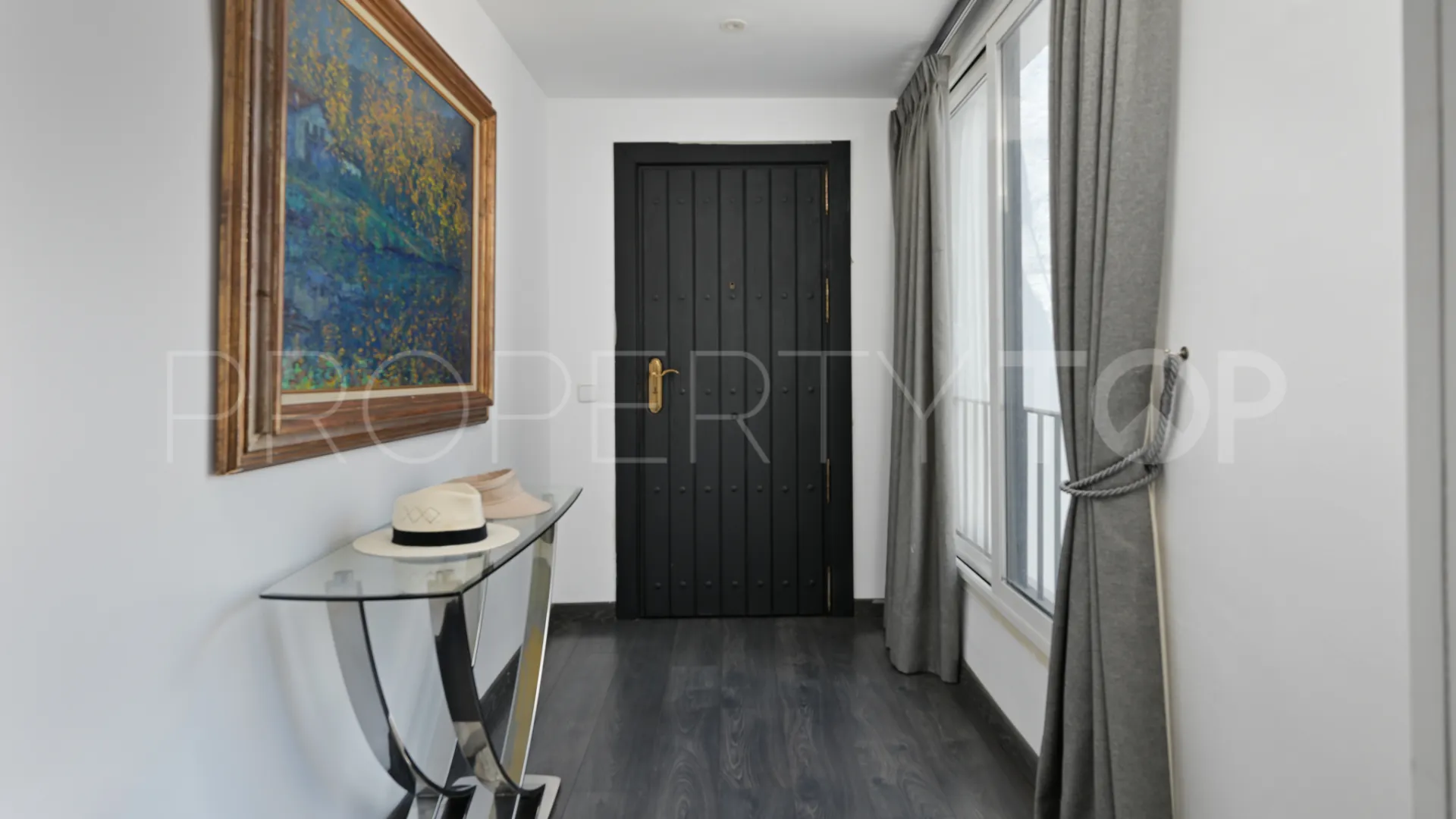 Penthouse for sale in Marbella - Puerto Banus