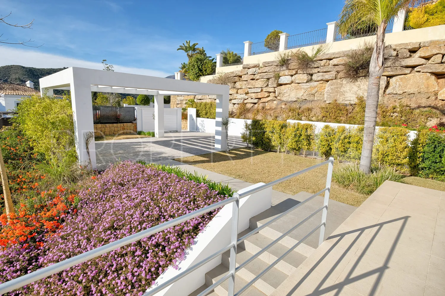 Villa for sale in Puerto del Capitan with 4 bedrooms