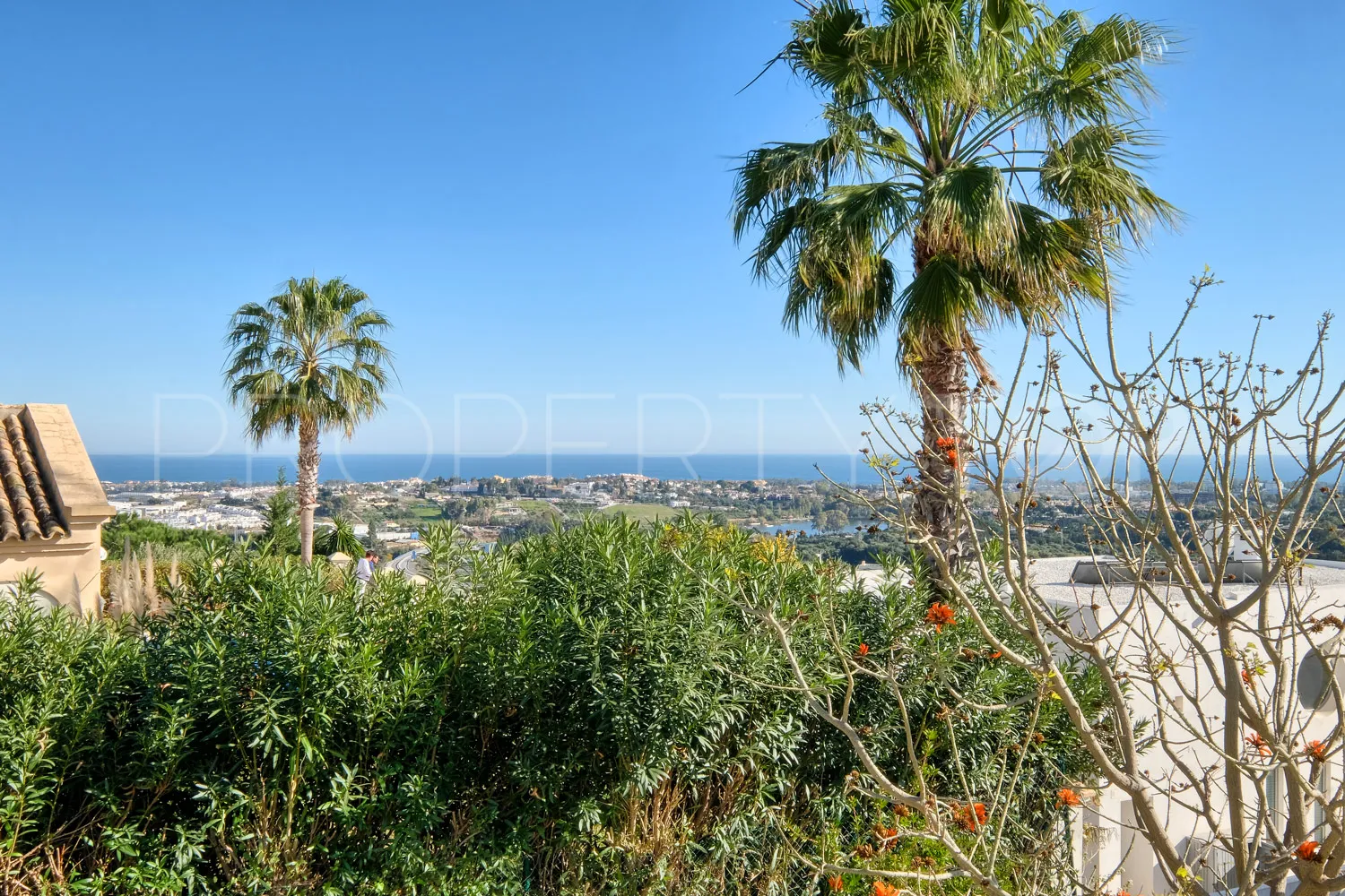 Villa for sale in Puerto del Capitan with 4 bedrooms