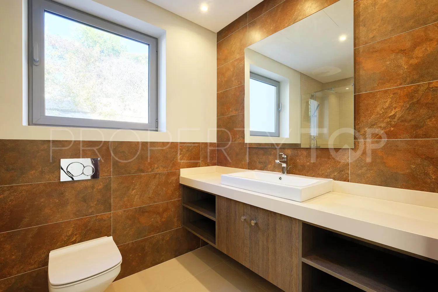 Villa for sale in Puerto del Capitan with 4 bedrooms