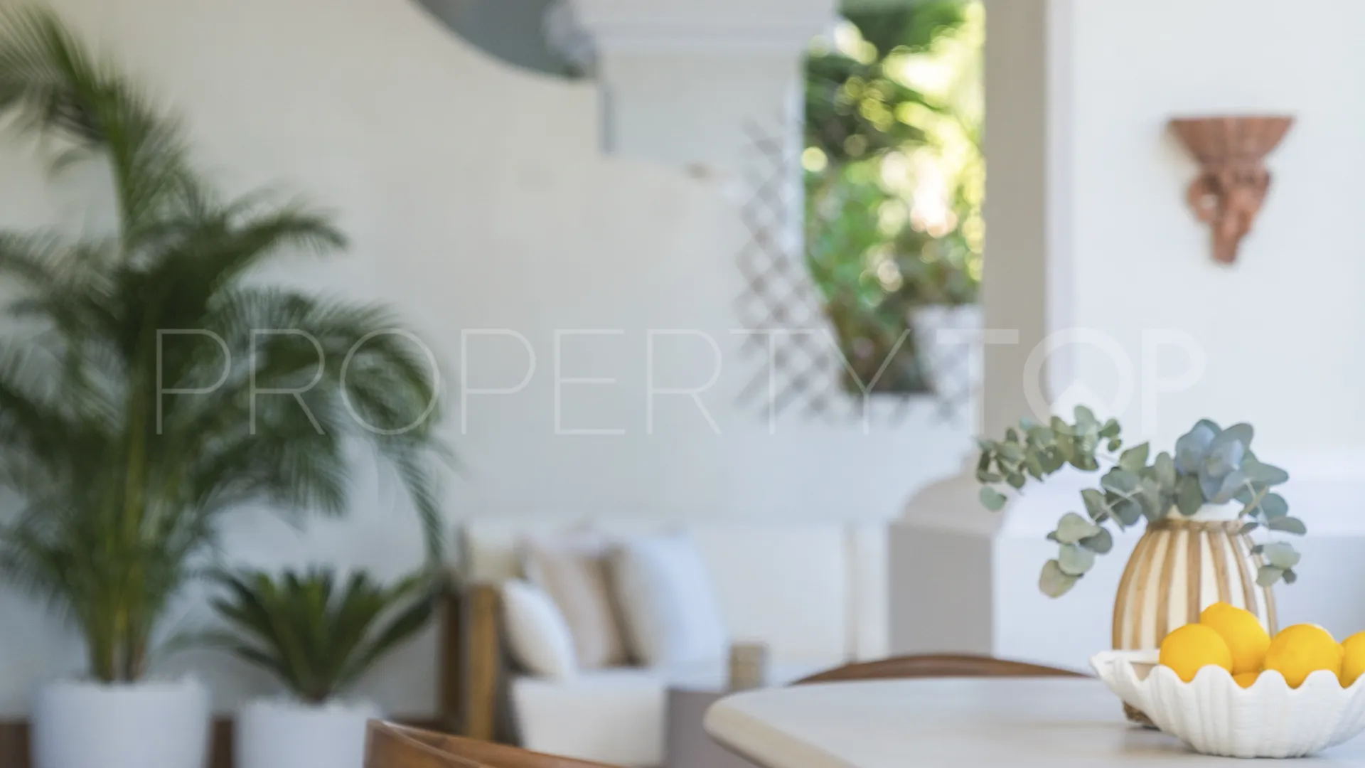 Apartamento planta baja a la venta de 3 dormitorios en Altos Reales