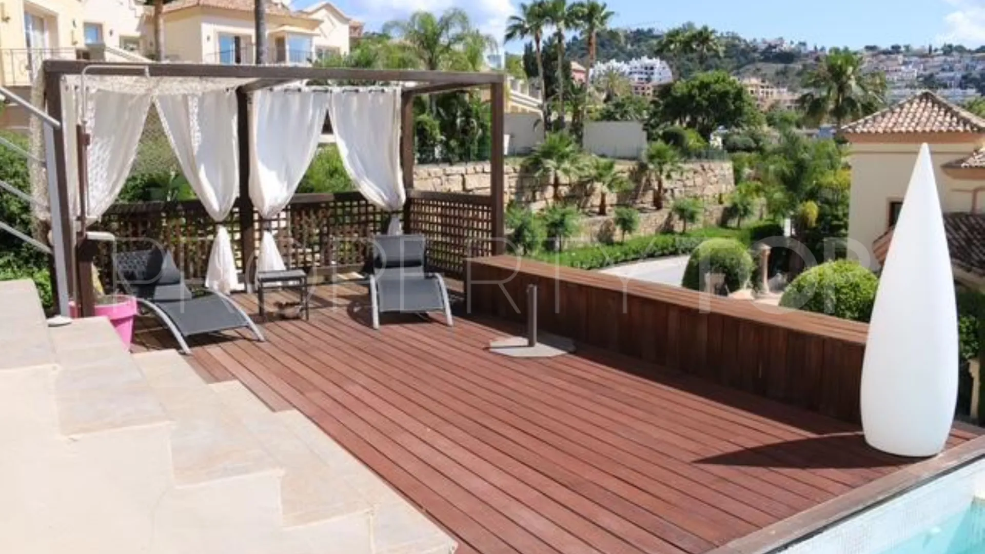 5 bedrooms villa for sale in Los Arqueros