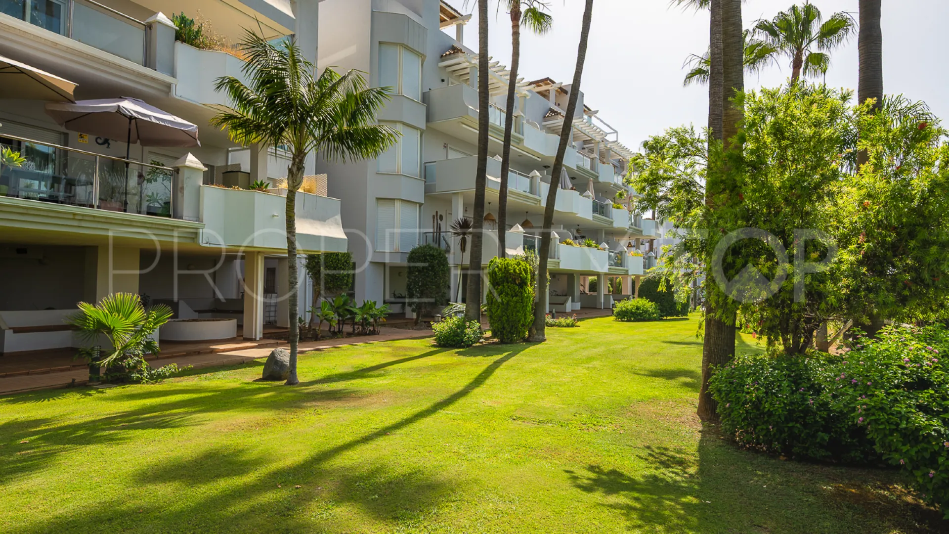 Penthouse for sale in Estepona Town