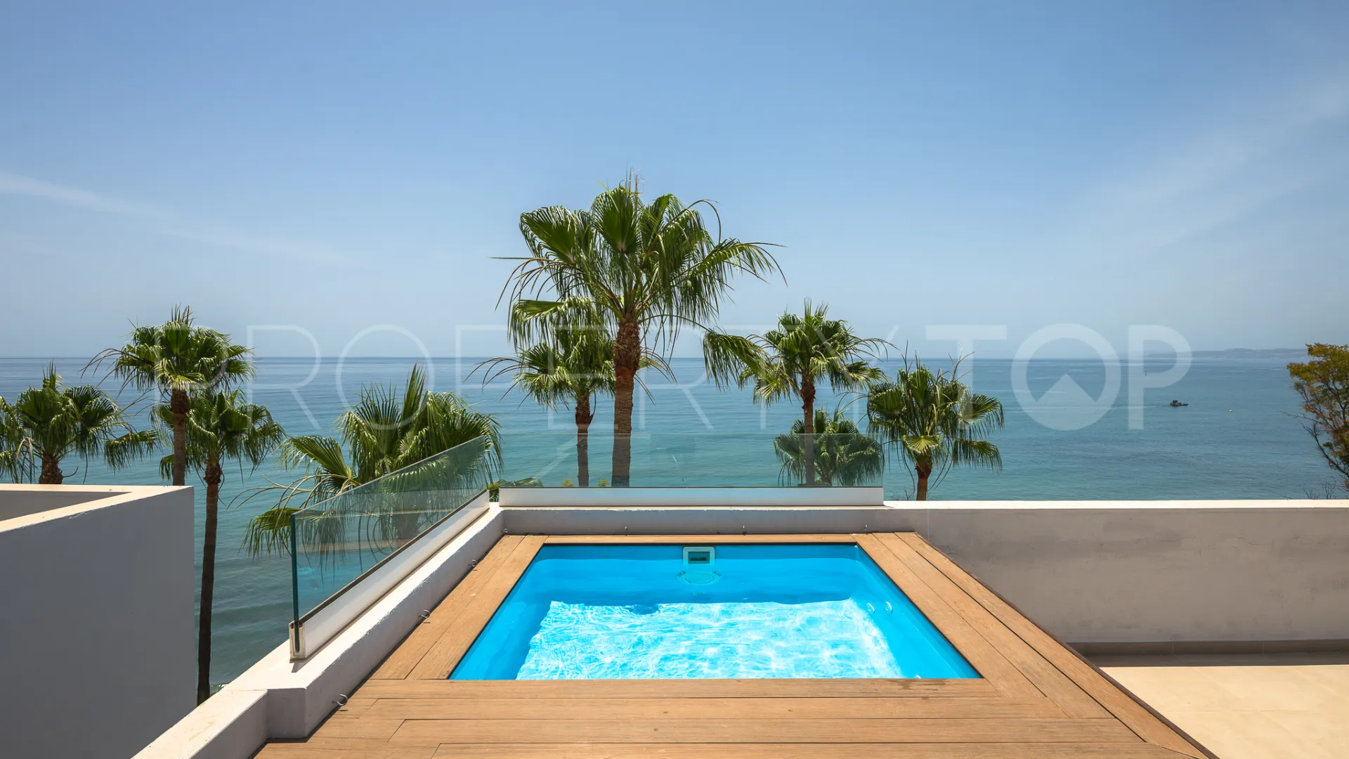 Penthouse for sale in Estepona Town