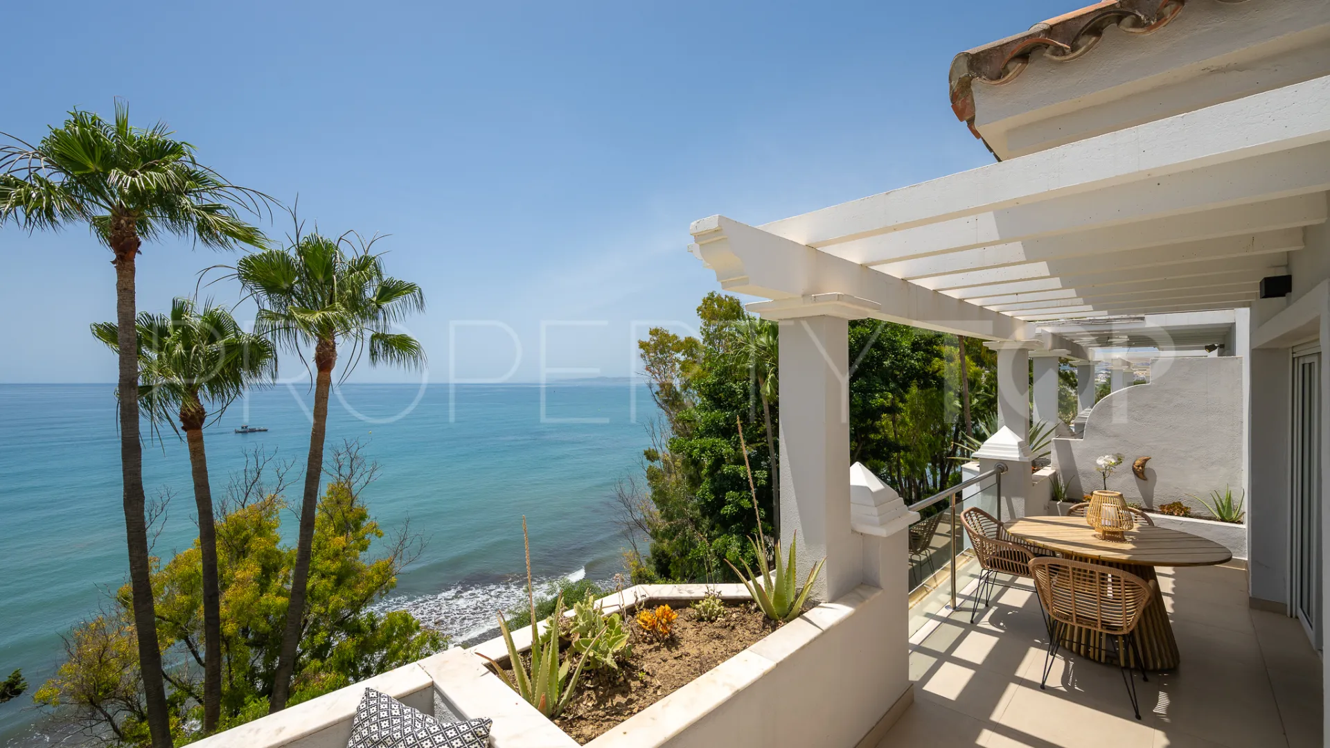 Penthouse for sale in Estepona Town