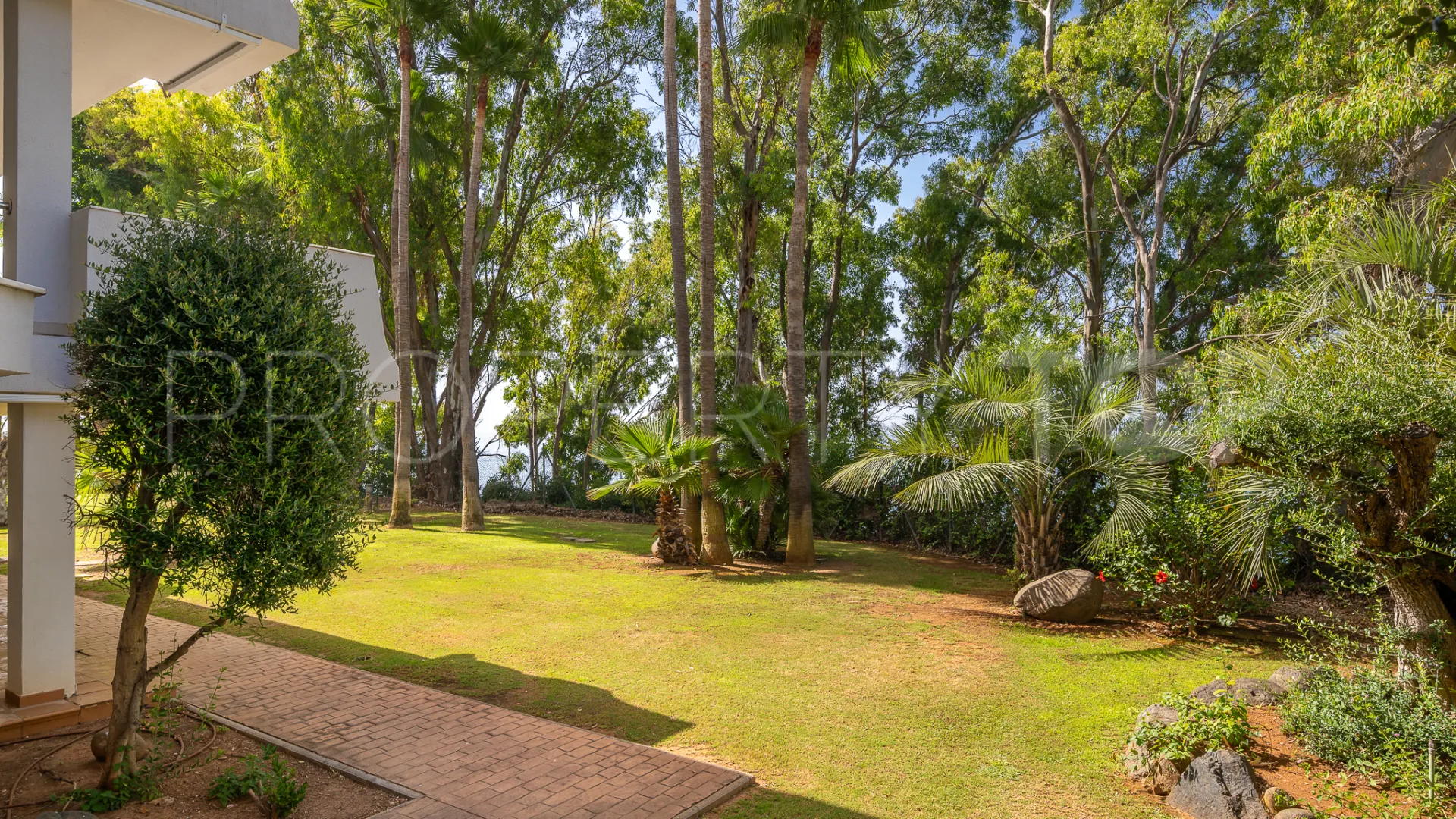 Penthouse for sale in Estepona Town