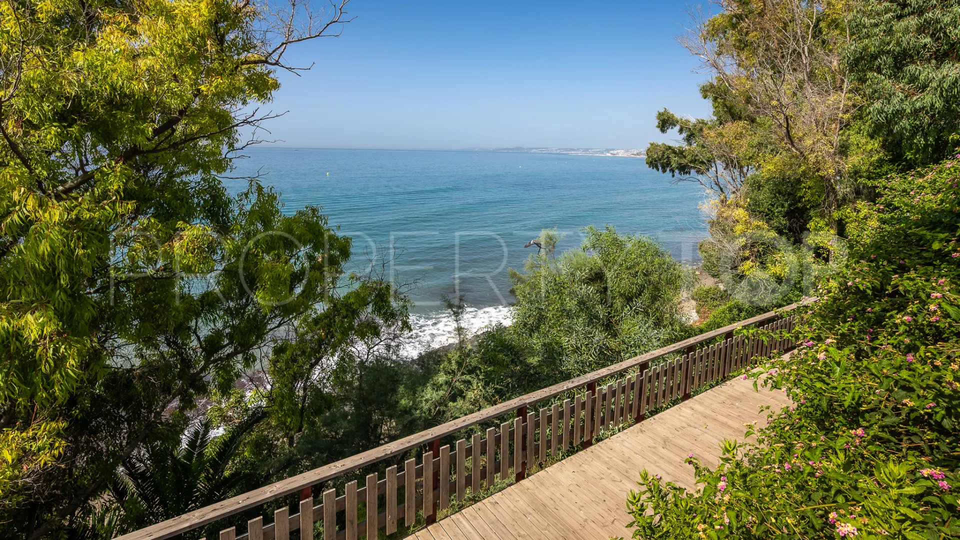 Penthouse for sale in Estepona Town