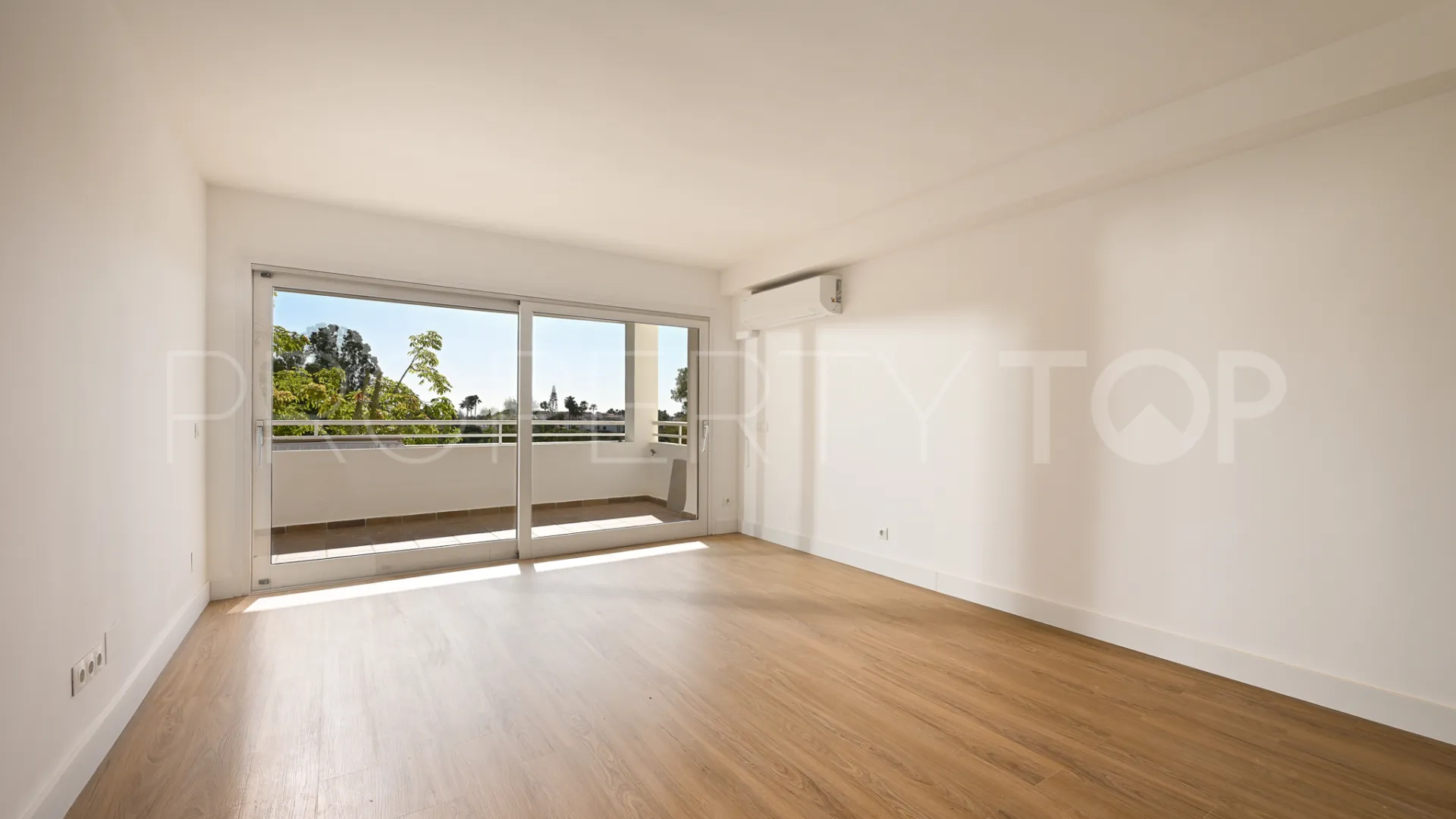 Apartamento a la venta en Atalaya