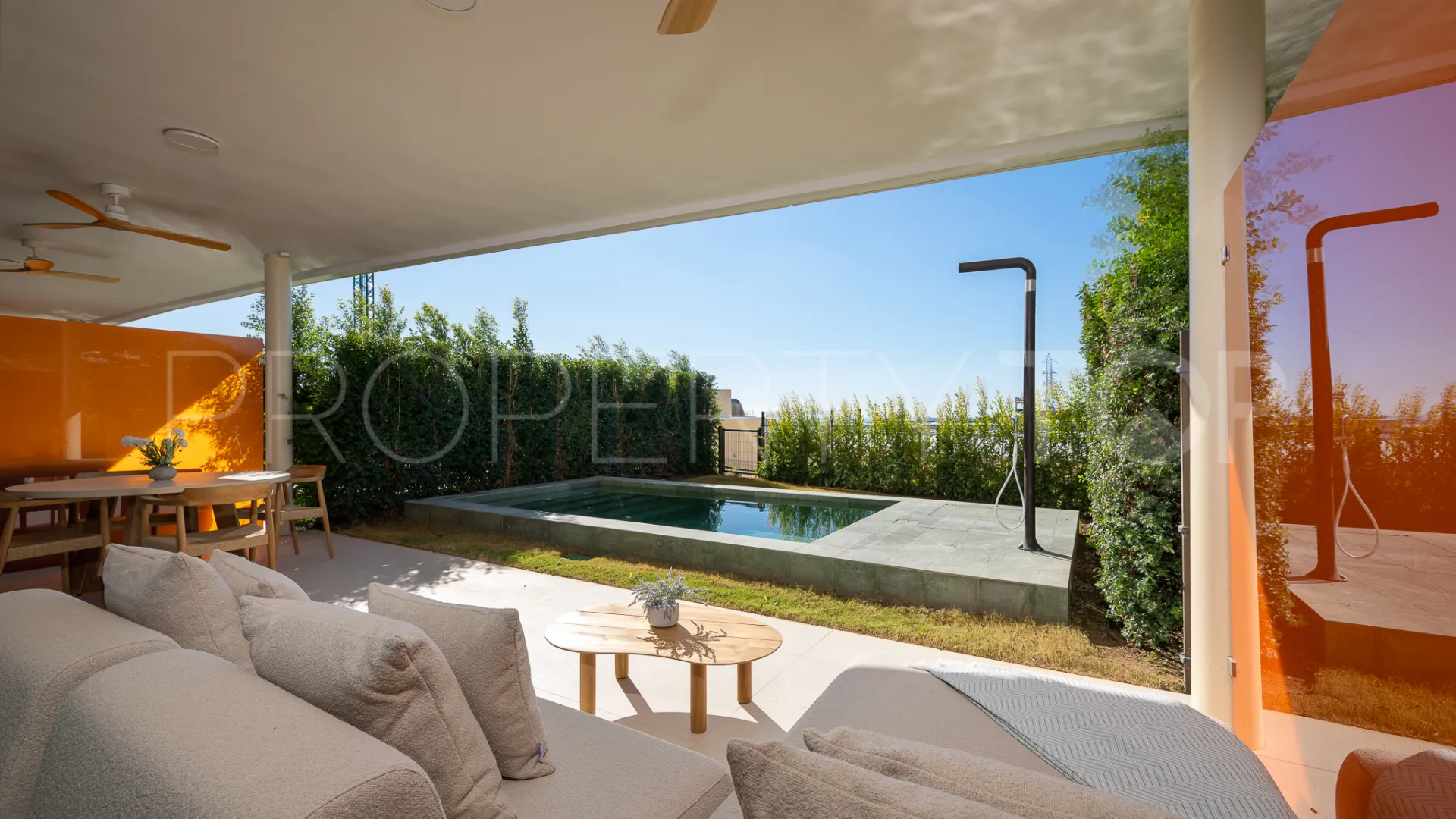 2 bedrooms ground floor apartment in Fuengirola for sale