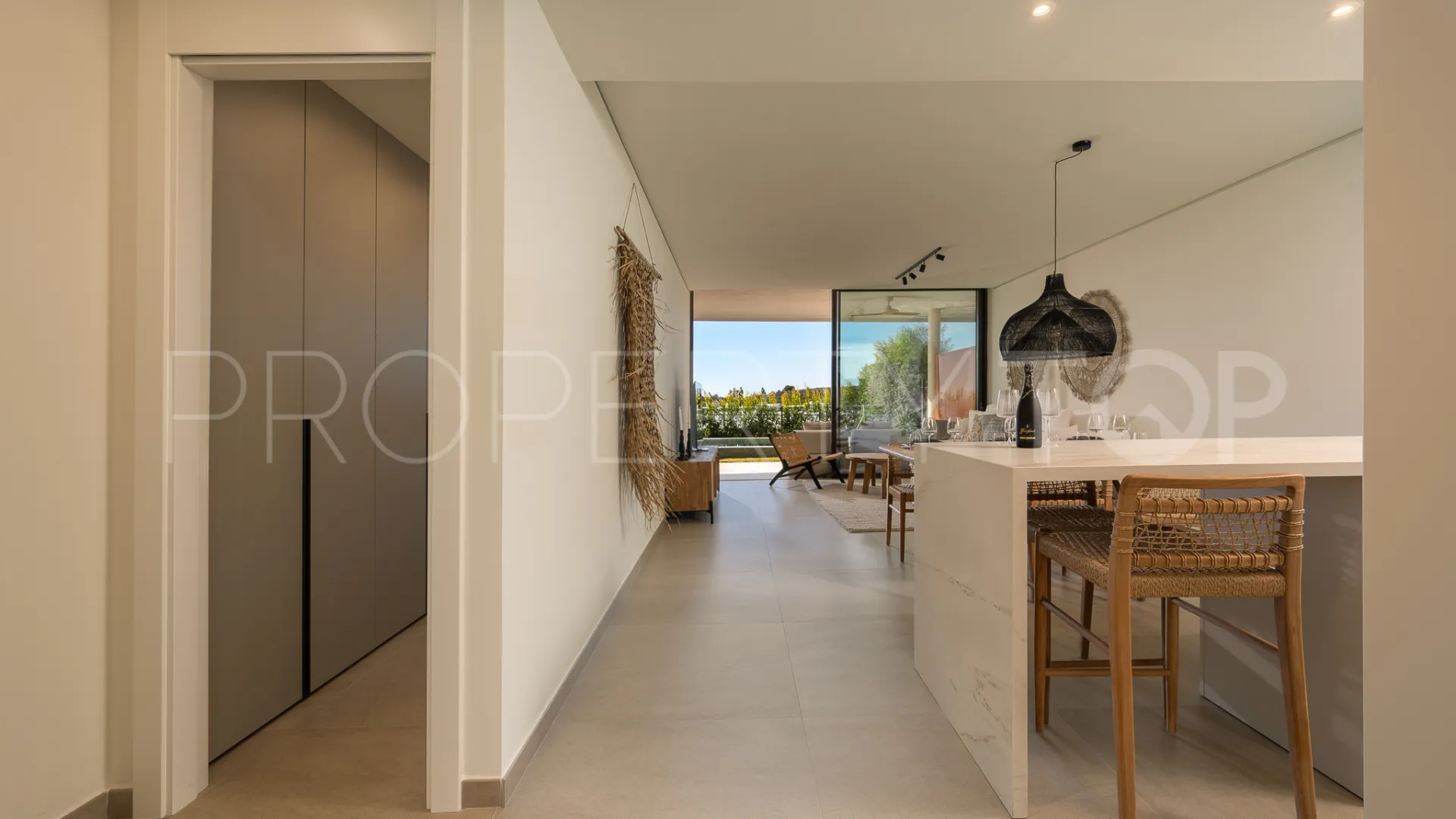 2 bedrooms ground floor apartment in Fuengirola for sale