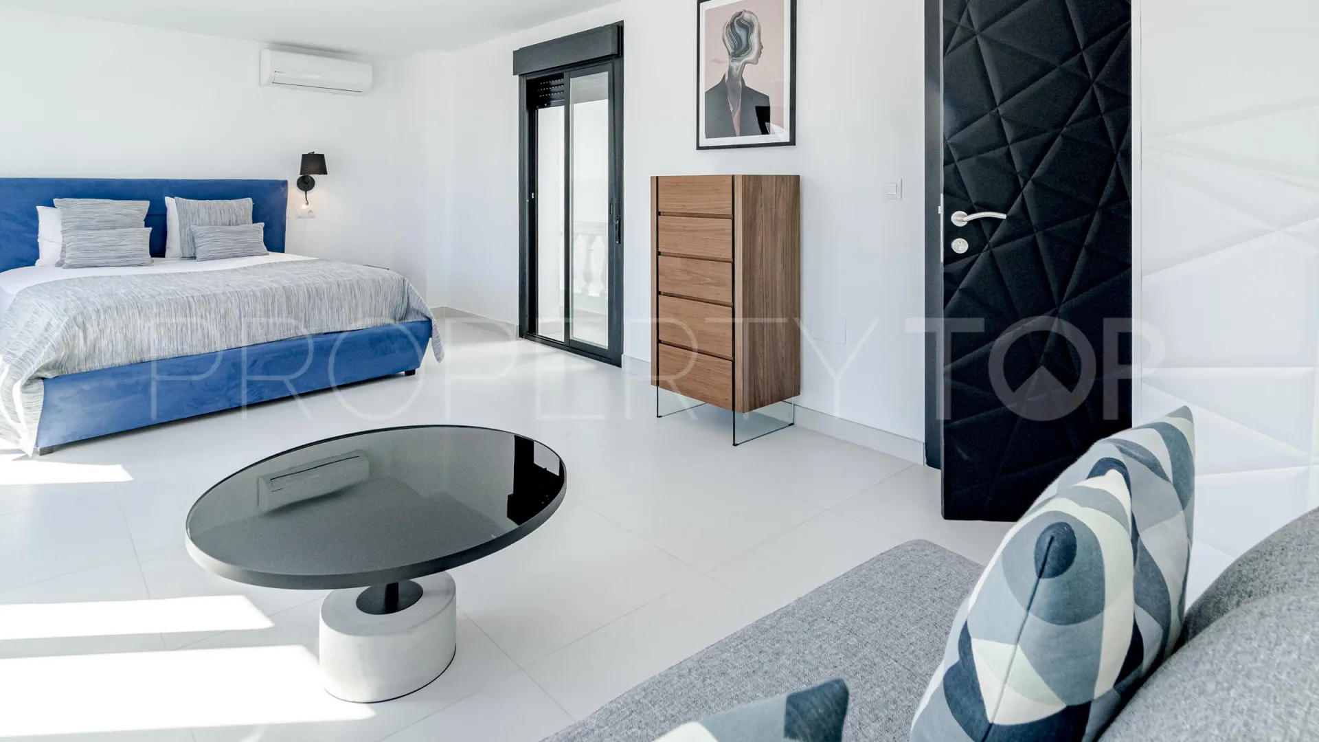 For sale Estepona Town house