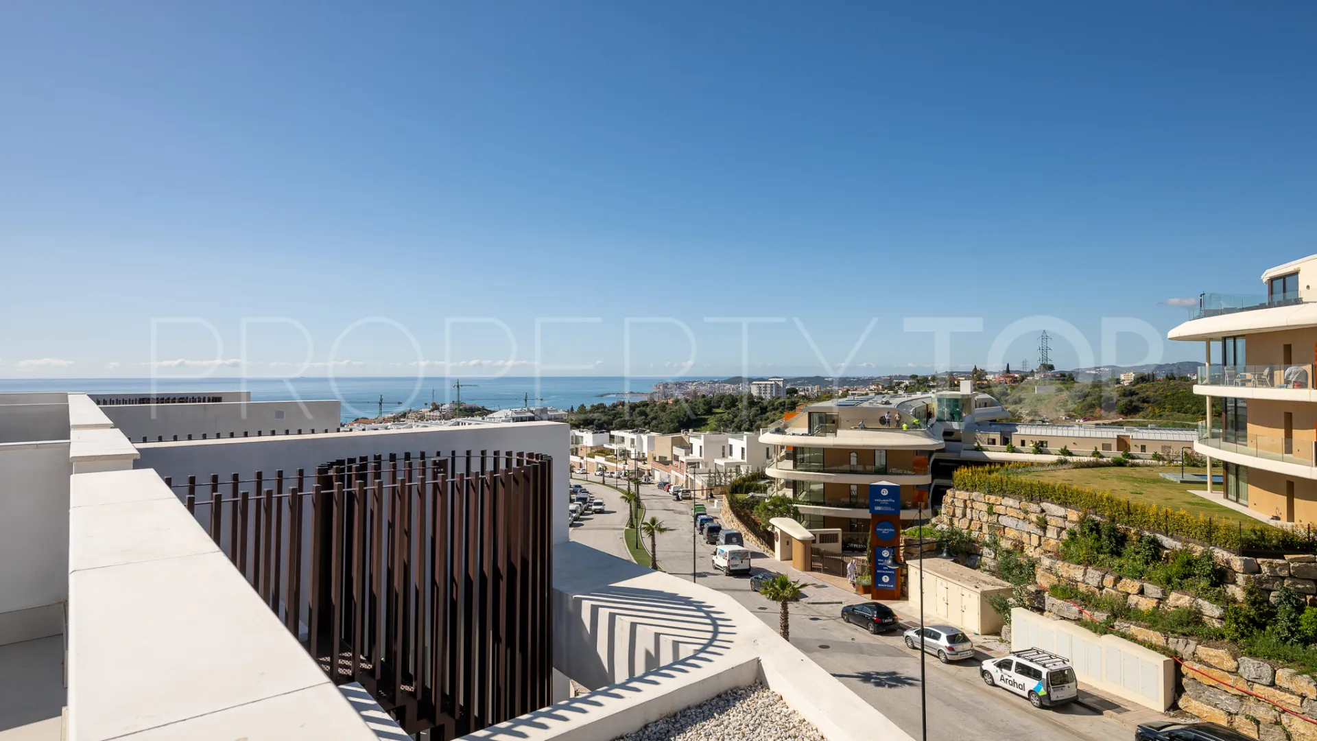 El Higueron 2 bedrooms penthouse for sale