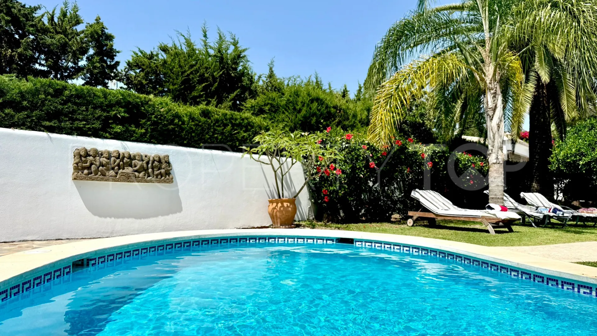 Comprar villa de 3 dormitorios en Fuente del Espanto