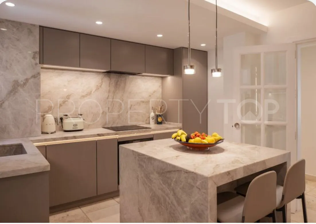 Comprar villa de 3 dormitorios en Fuente del Espanto