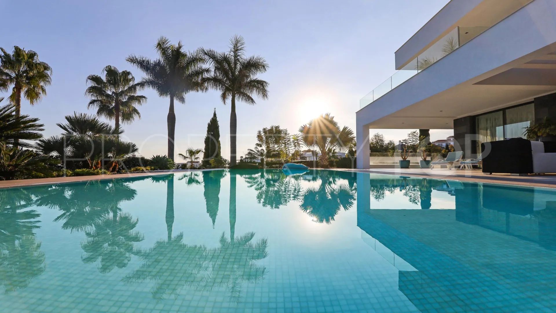 Villa for sale in Los Flamingos Golf with 6 bedrooms