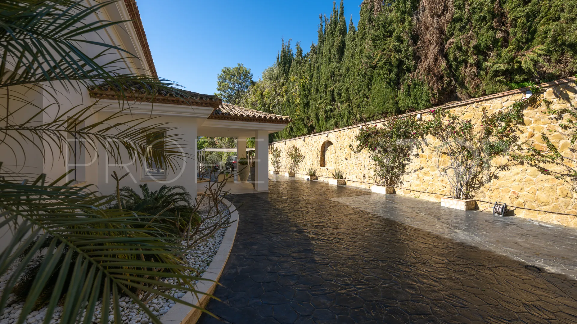 For sale Hacienda las Chapas house