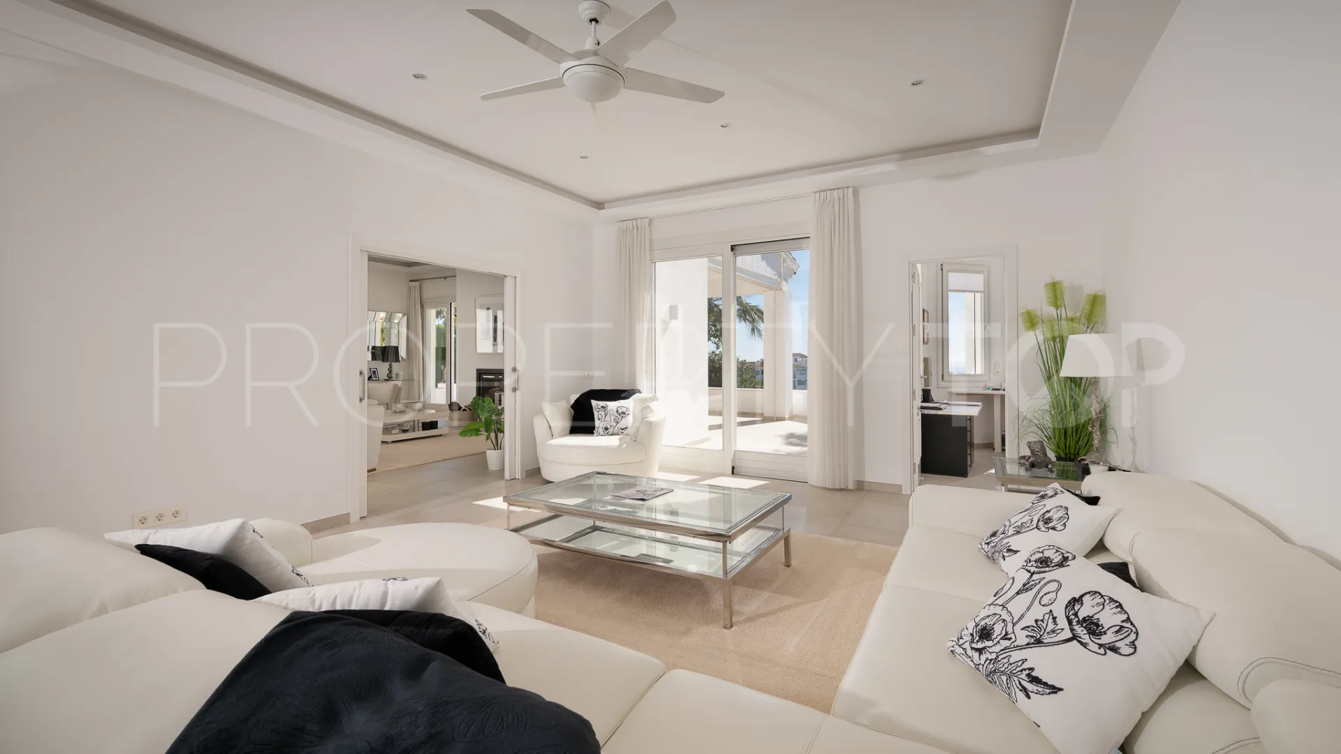 For sale Hacienda las Chapas house