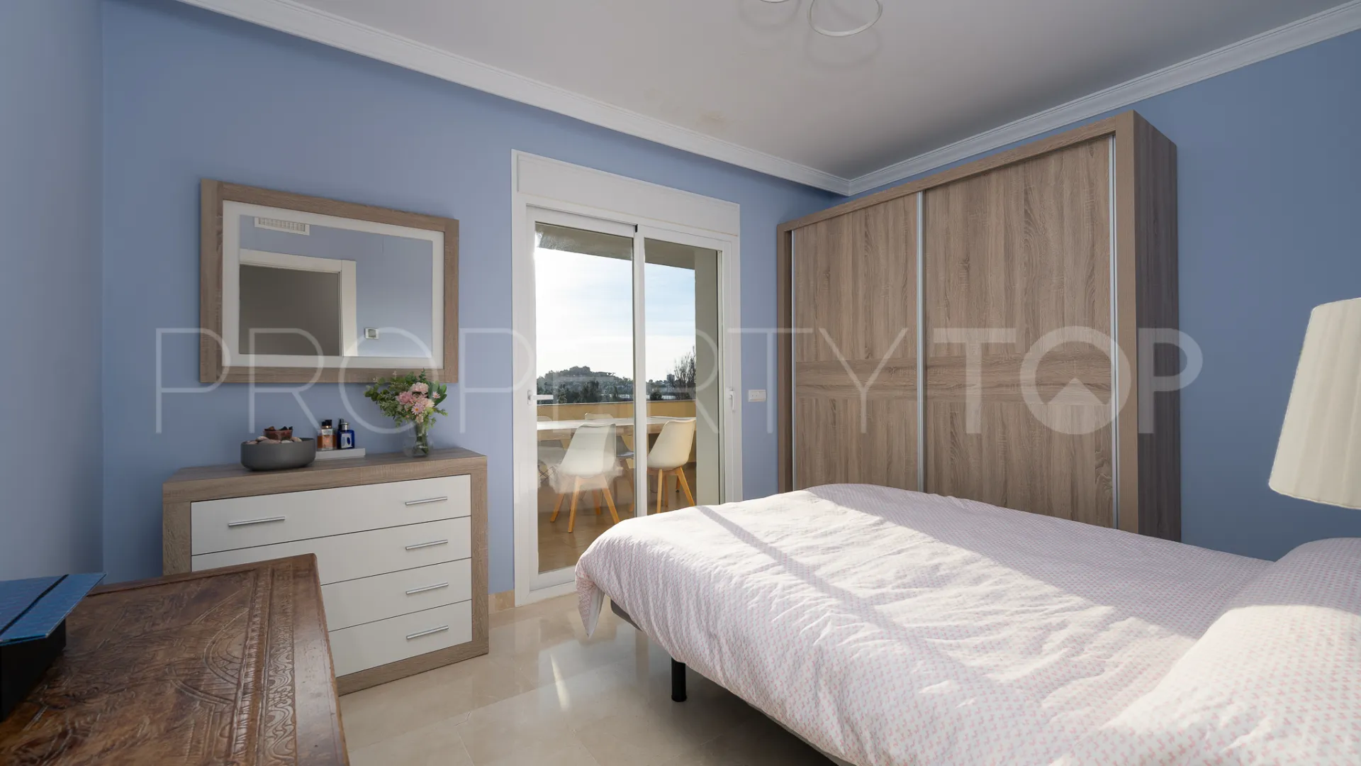 Apartment in La Quinta for sale