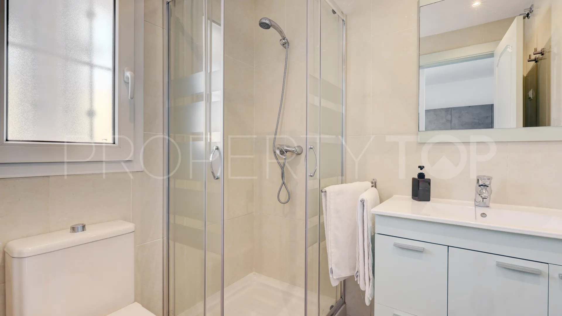 Apartment for sale in Punta Plata with 2 bedrooms