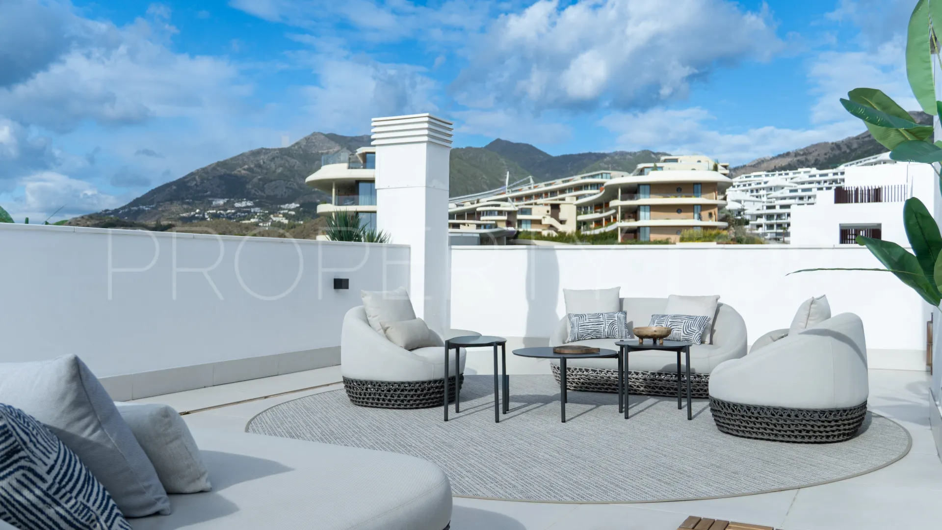 For sale El Higueron penthouse