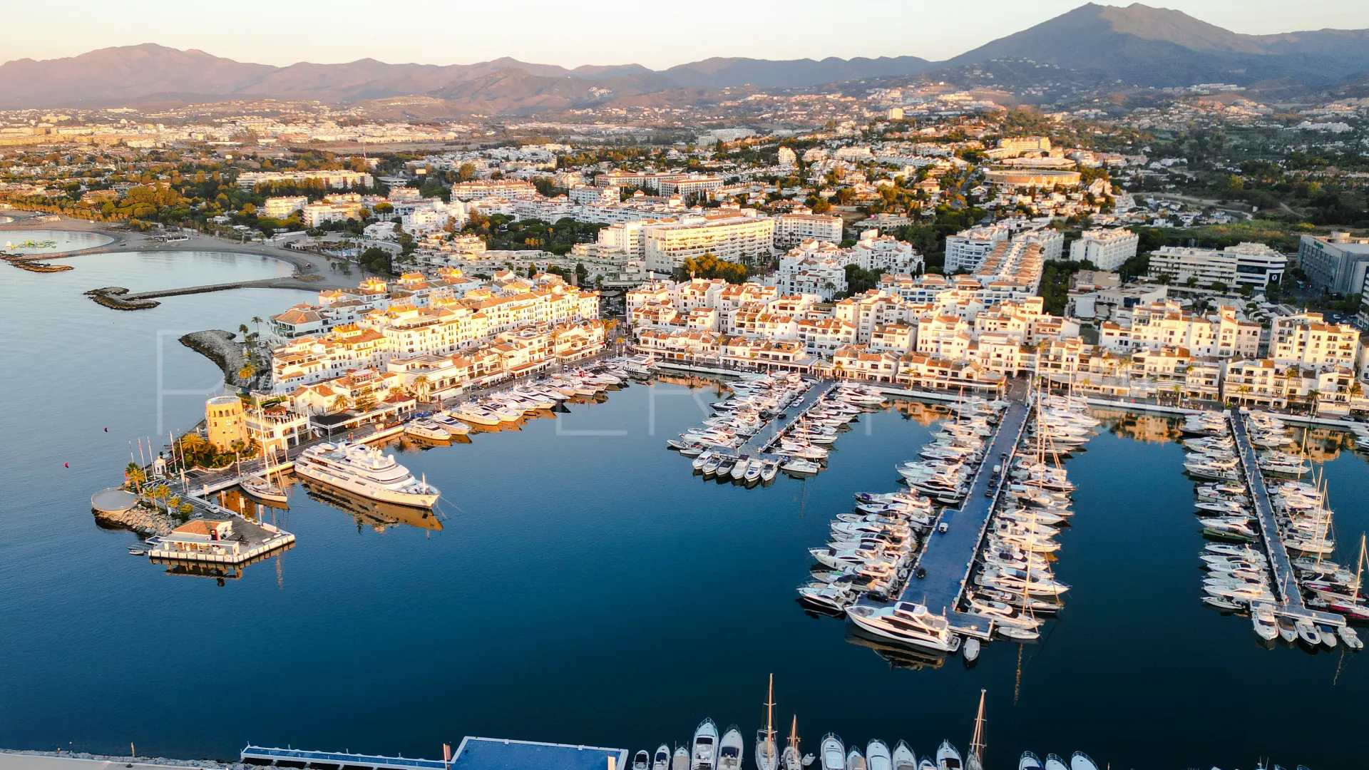 For sale Marbella - Puerto Banus 3 bedrooms apartment